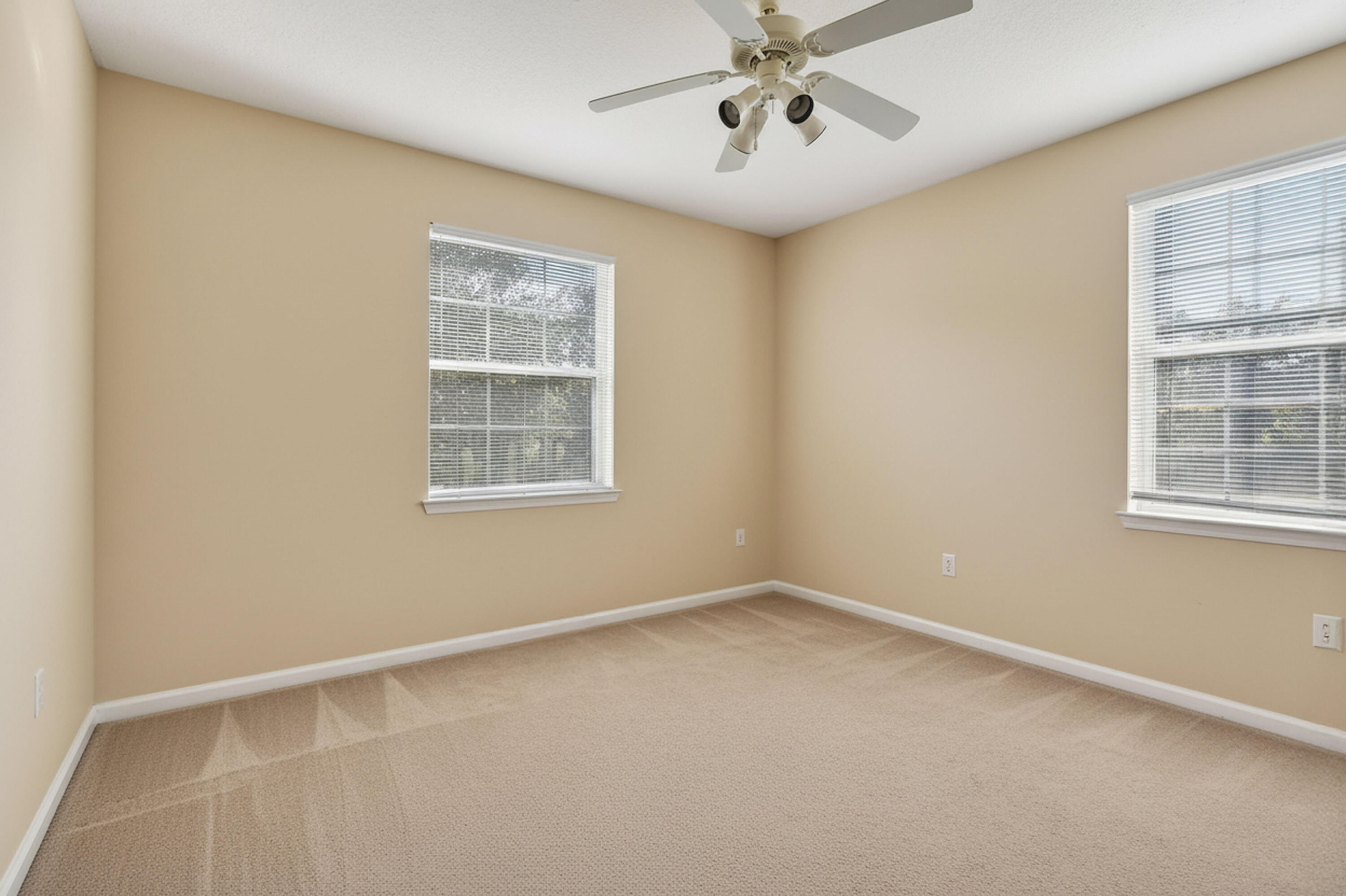 SOMERSET AT ABACOA CONDO - Residential