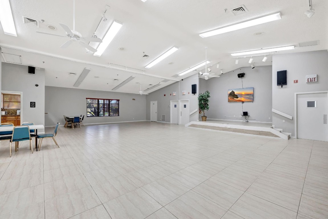 CYPRESS BEND - Residential