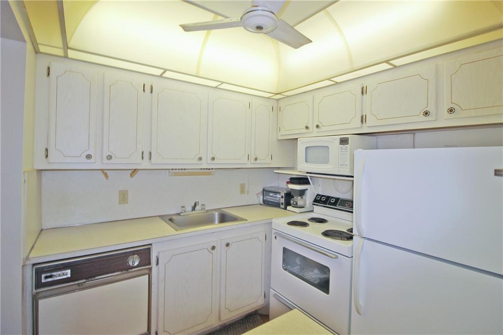 Century Village East - Residential