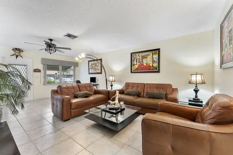14444 Campanelli Drive, Delray Beach, FL MLS: R11093400