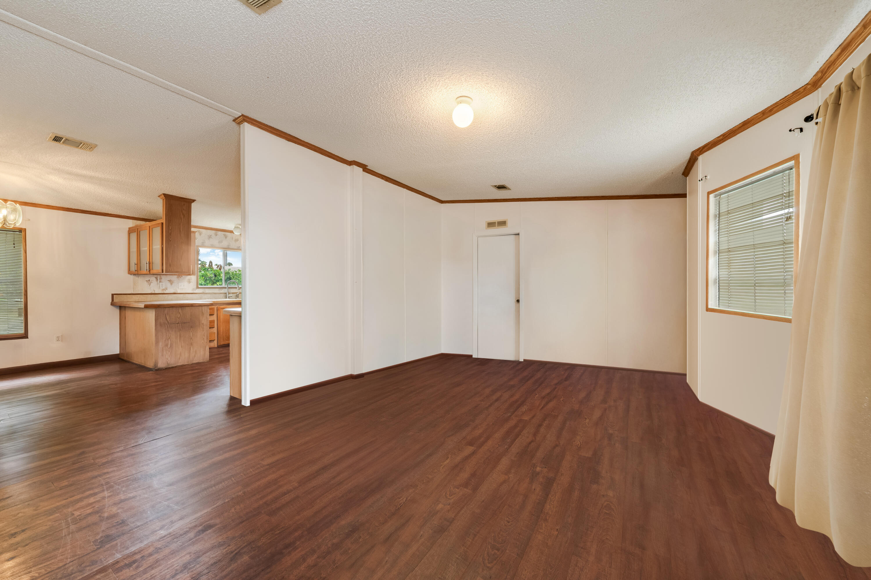 220 NE 12th Avenue 44