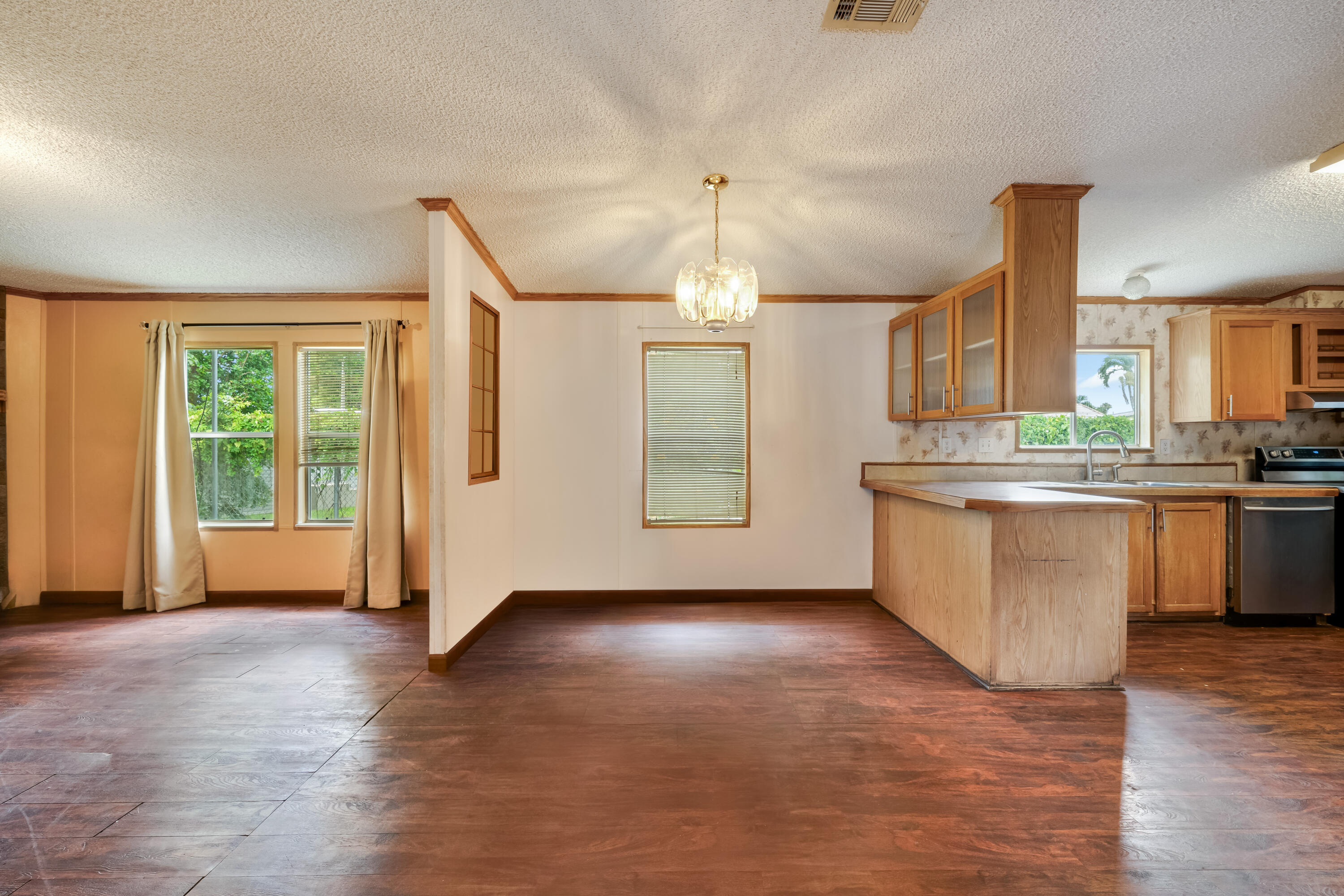220 NE 12th Avenue 44