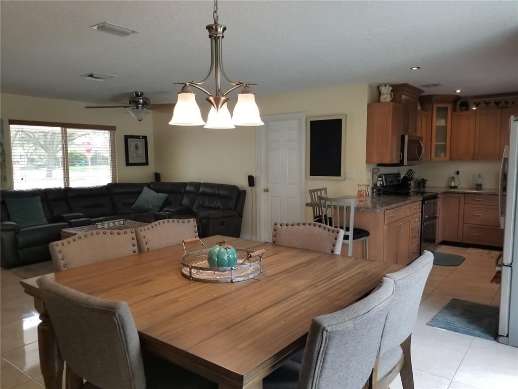 The Country III 85-38 B - Residential