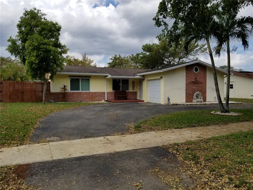 The Country III 85-38 B - Residential