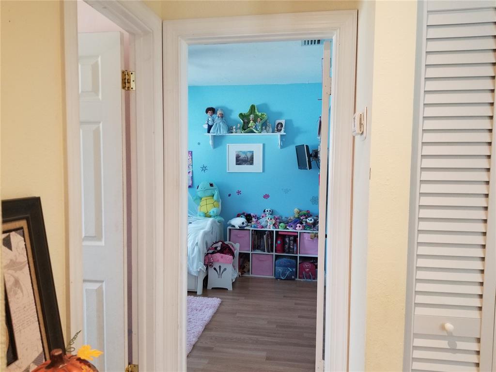 The Country III 85-38 B - Residential
