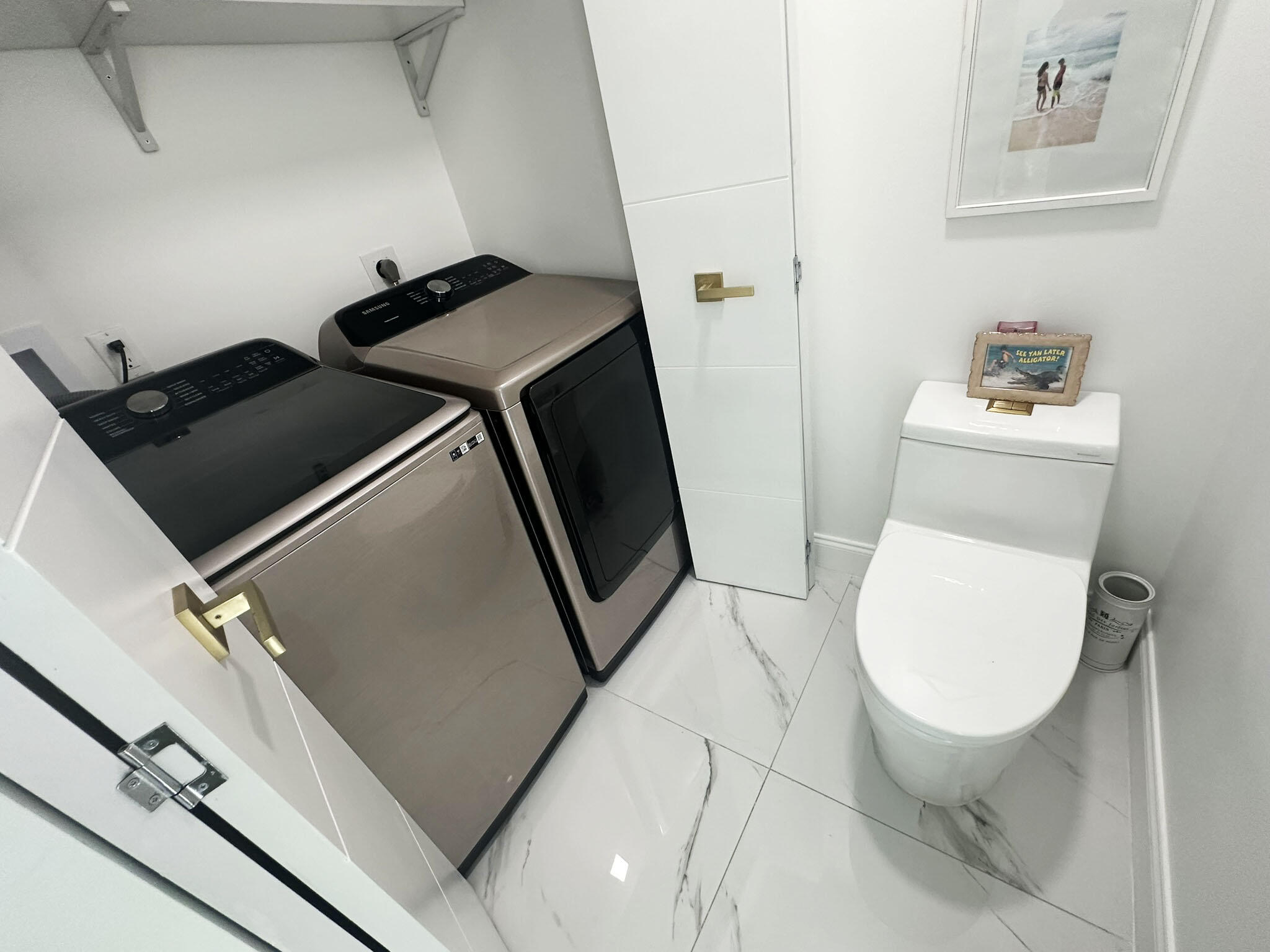 MYKONOS COURT OF BOCA GOLF & TENNIS CLUB - Residential