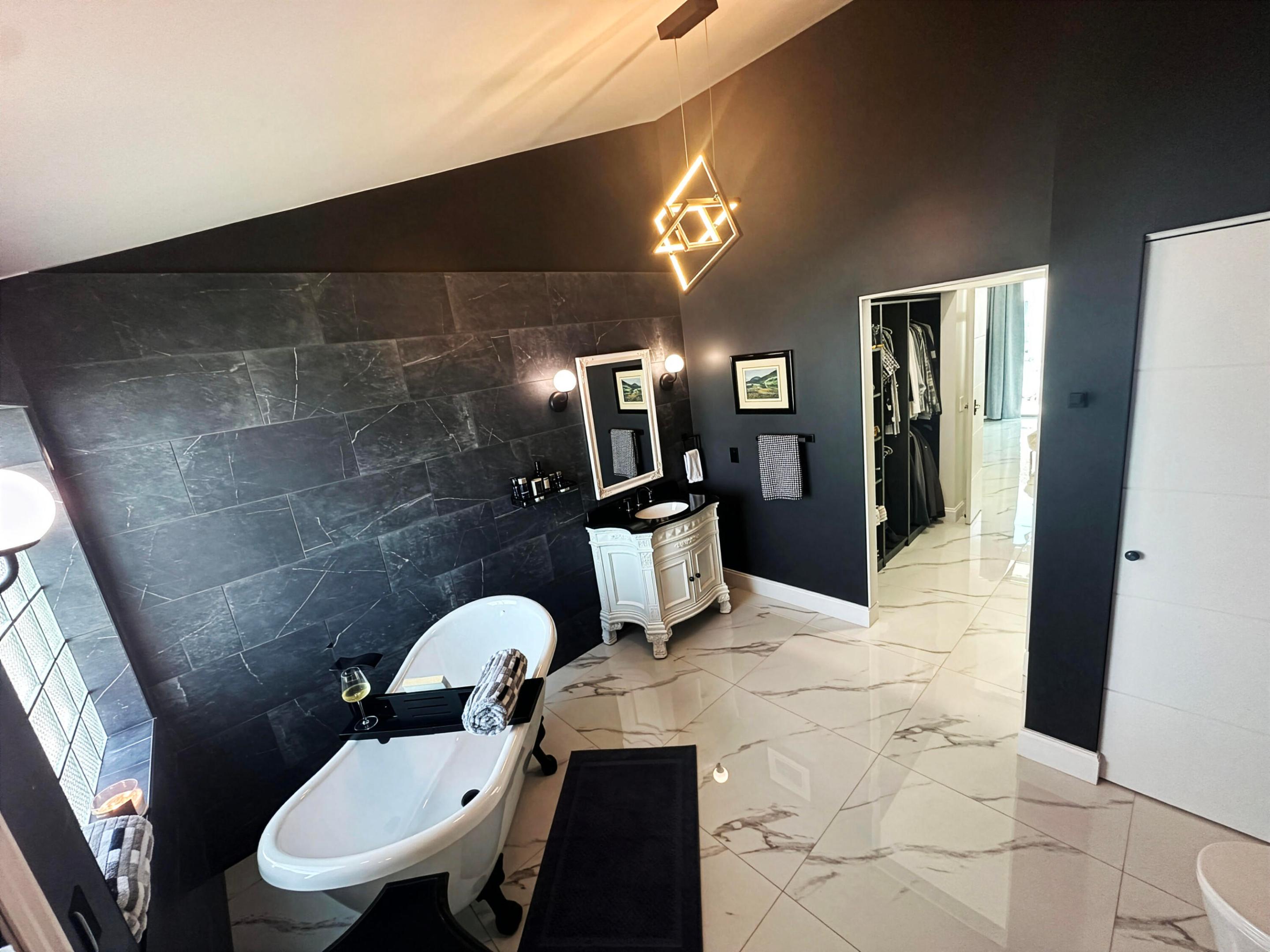 MYKONOS COURT OF BOCA GOLF & TENNIS CLUB - Residential