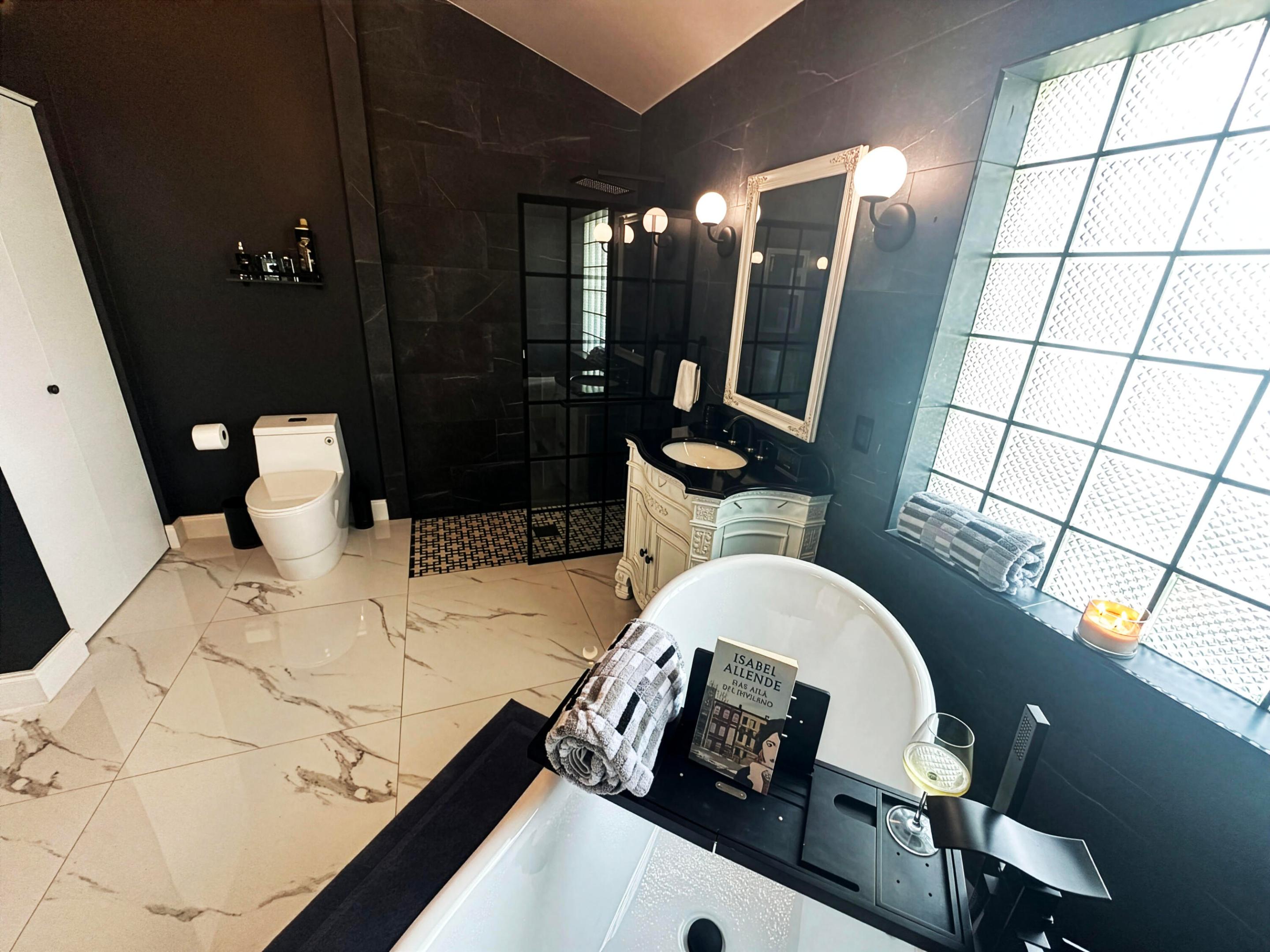 MYKONOS COURT OF BOCA GOLF & TENNIS CLUB - Residential