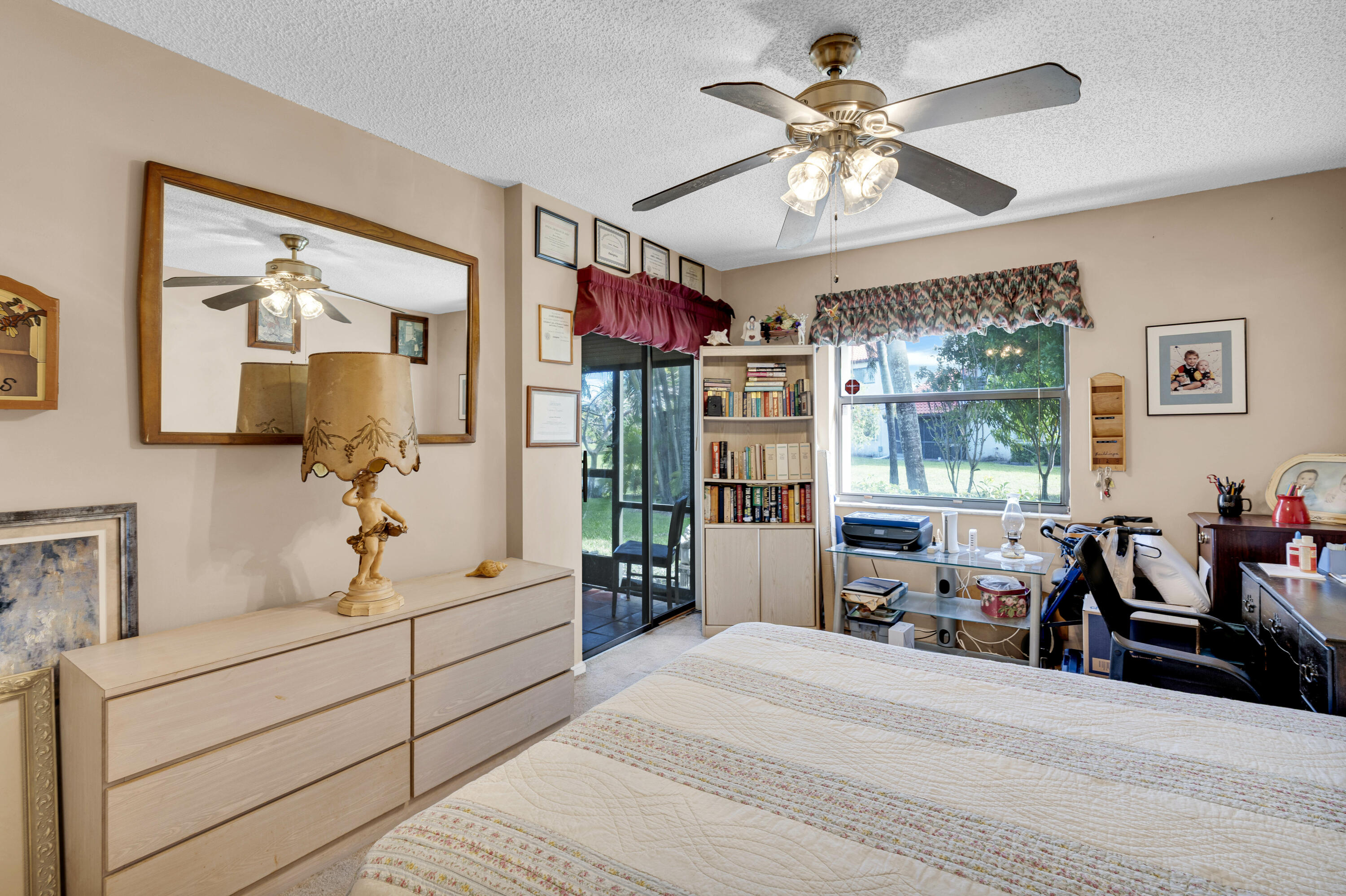 SOUTH LAKE CONDO - Residential