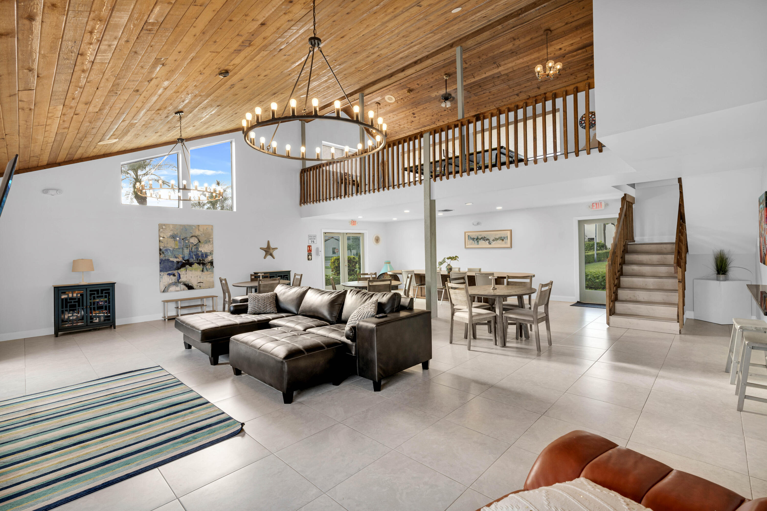 SOUTH LAKE CONDO - Residential