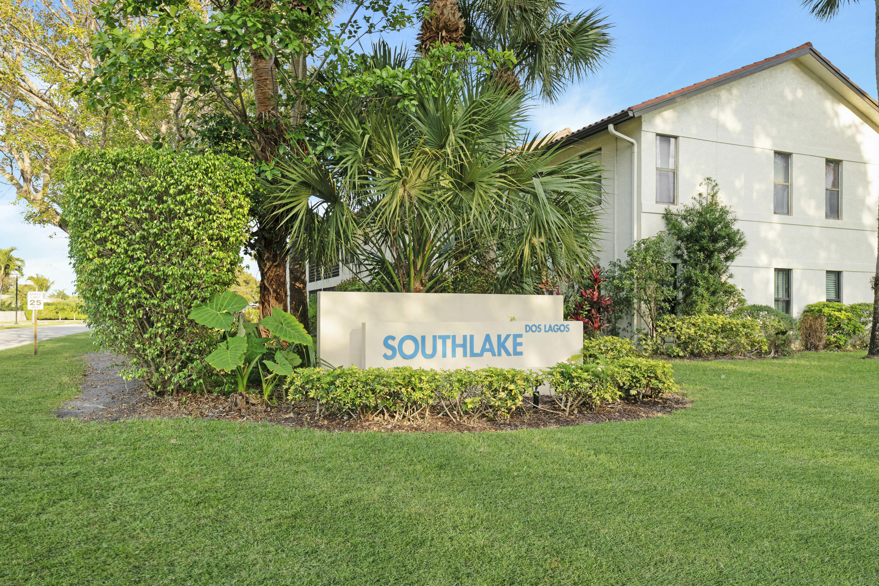 SOUTH LAKE CONDO - Residential