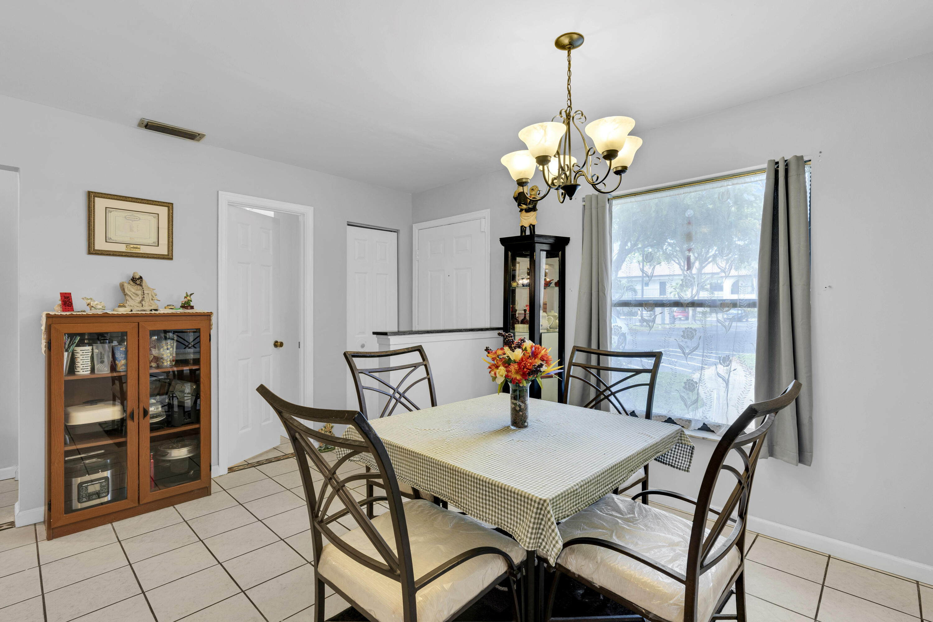 SOUTH LAKE CONDO - Residential