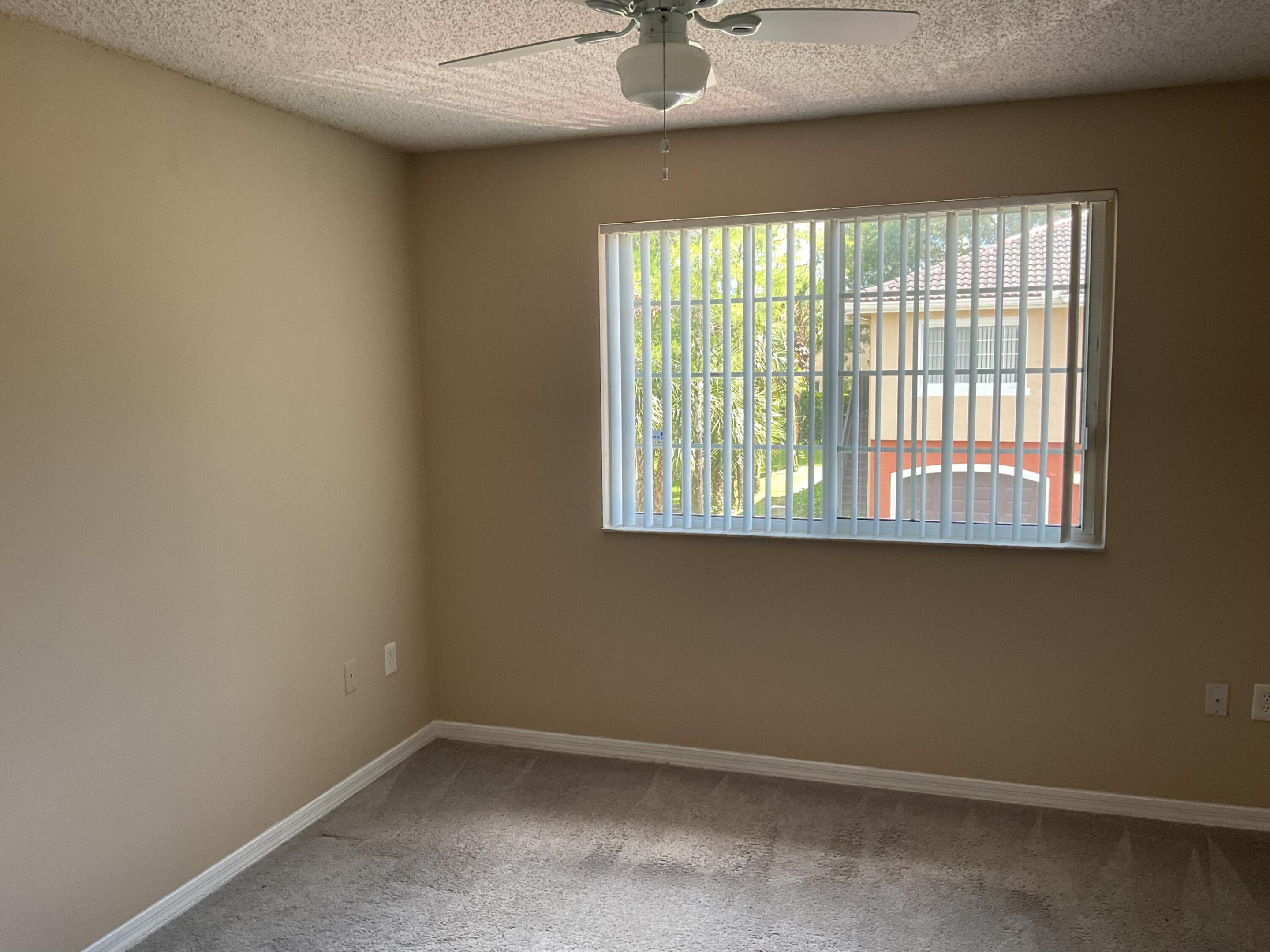 GRAND ISLES CONDO - Residential Lease