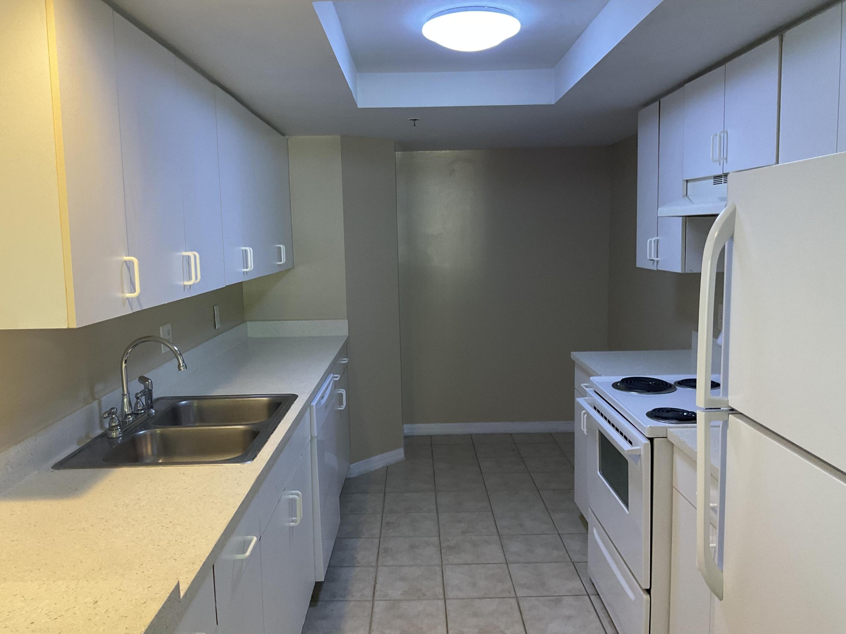 GRAND ISLES CONDO - Residential Lease