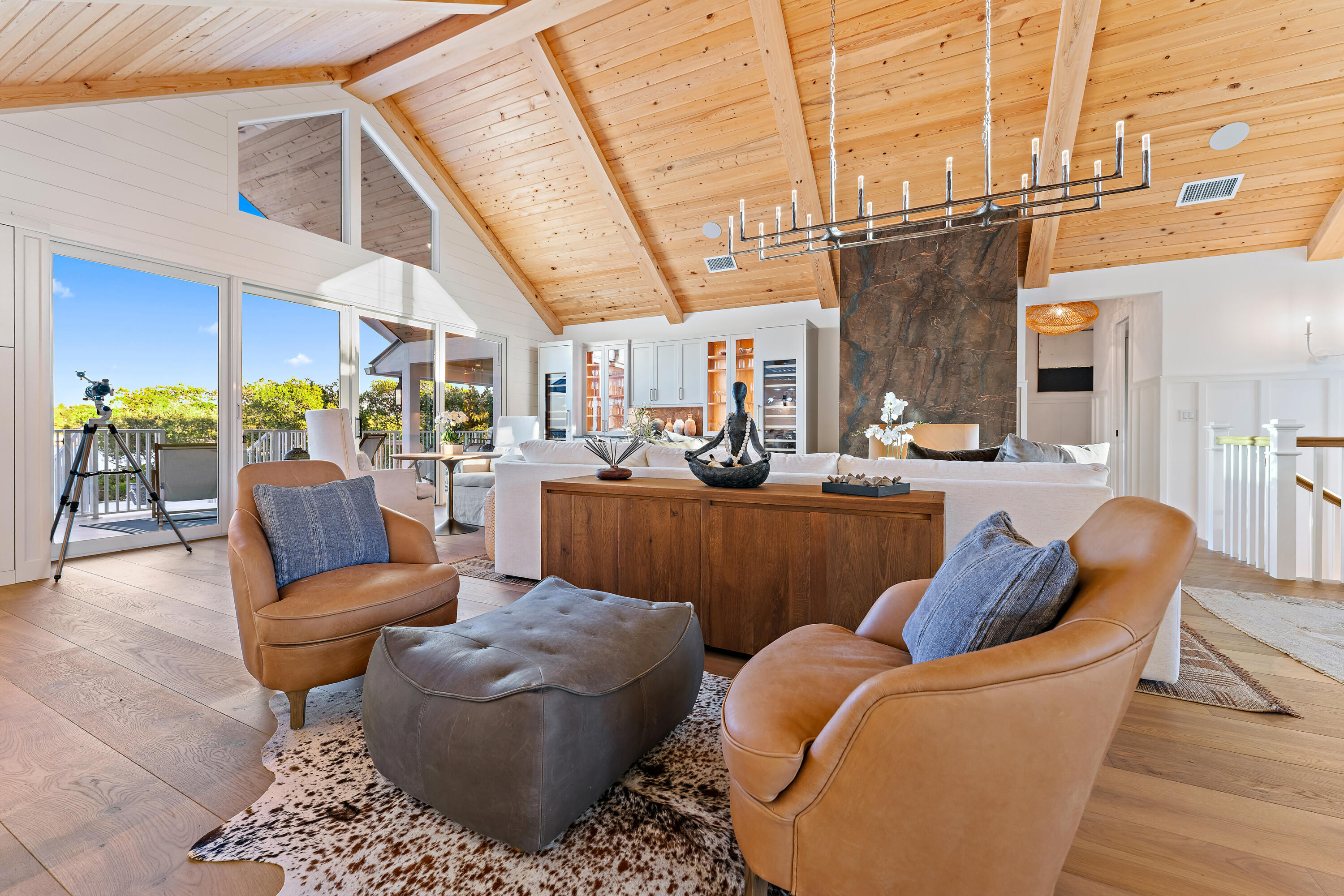 RIVERVIEW (SEWALL'S POINT) - Residential Lease