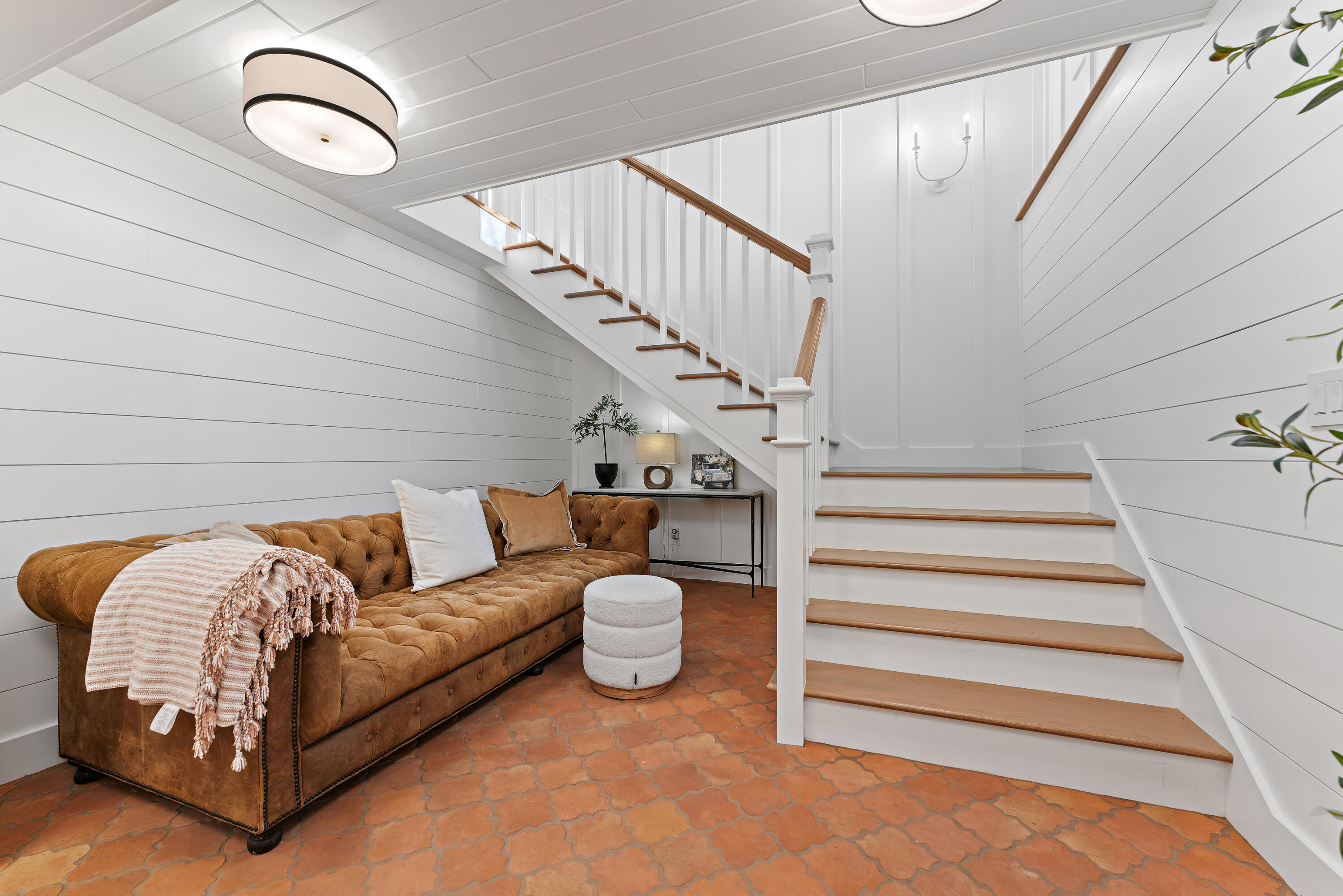 RIVERVIEW (SEWALL'S POINT) - Residential Lease