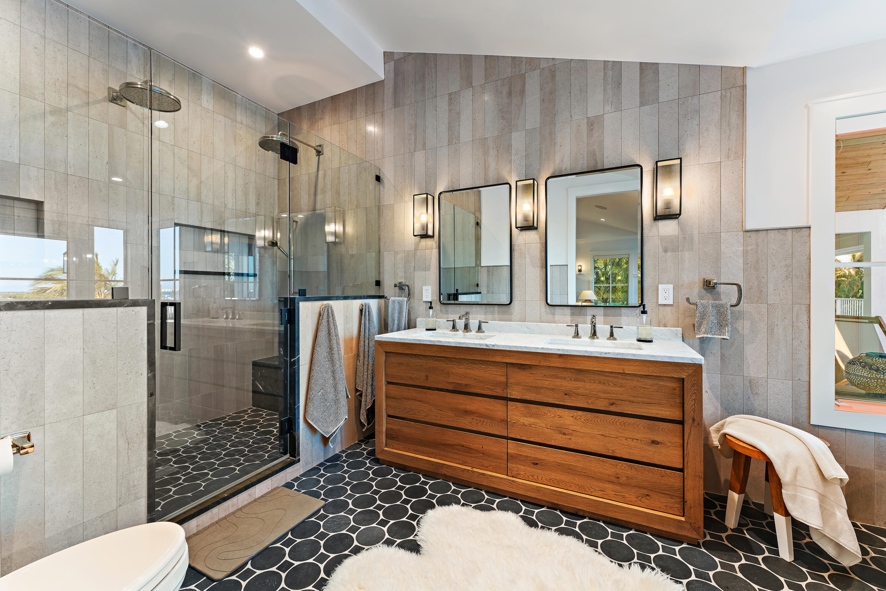 RIVERVIEW (SEWALL'S POINT) - Residential Lease