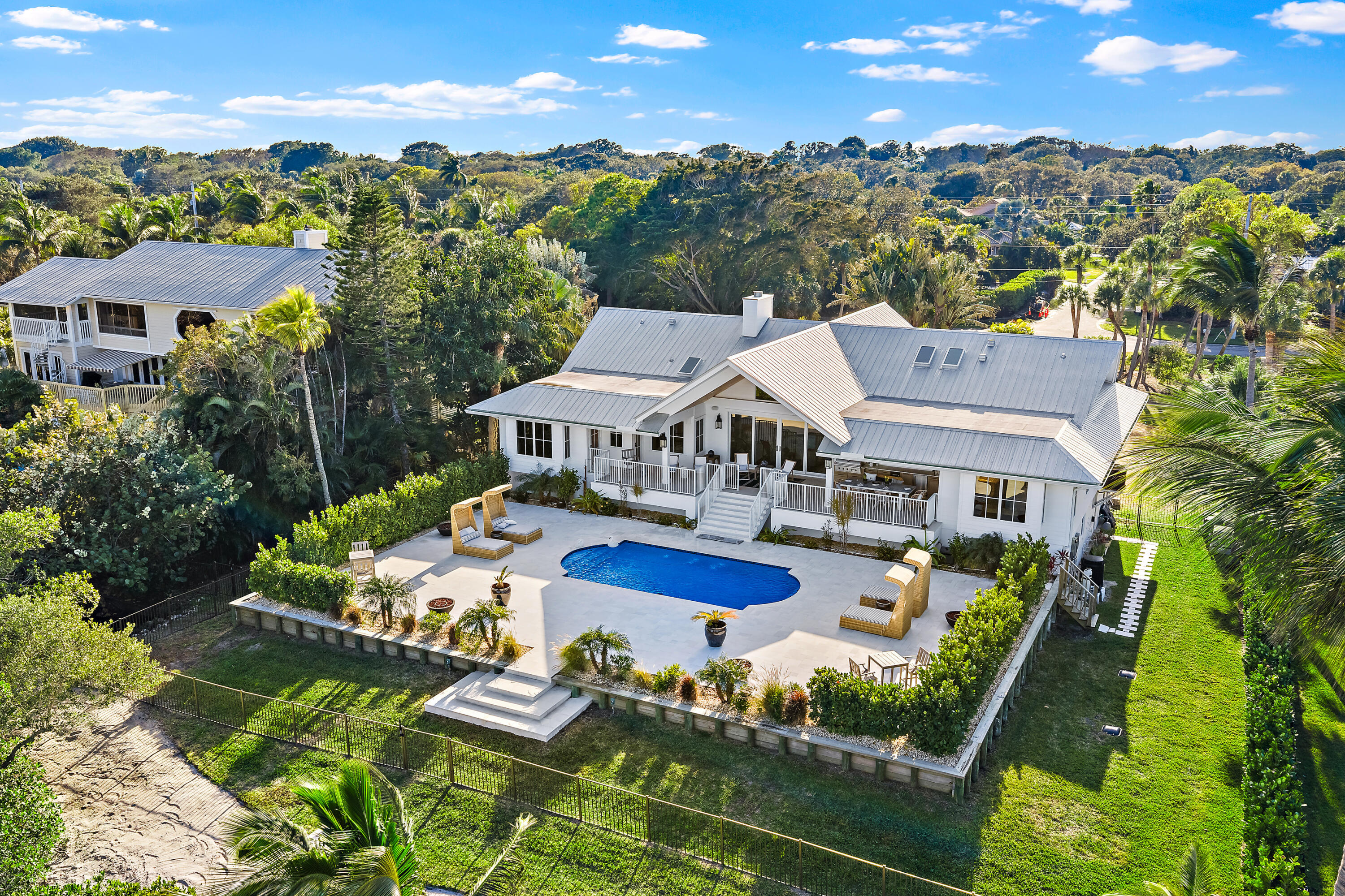 RIVERVIEW (SEWALL'S POINT) - Residential Lease