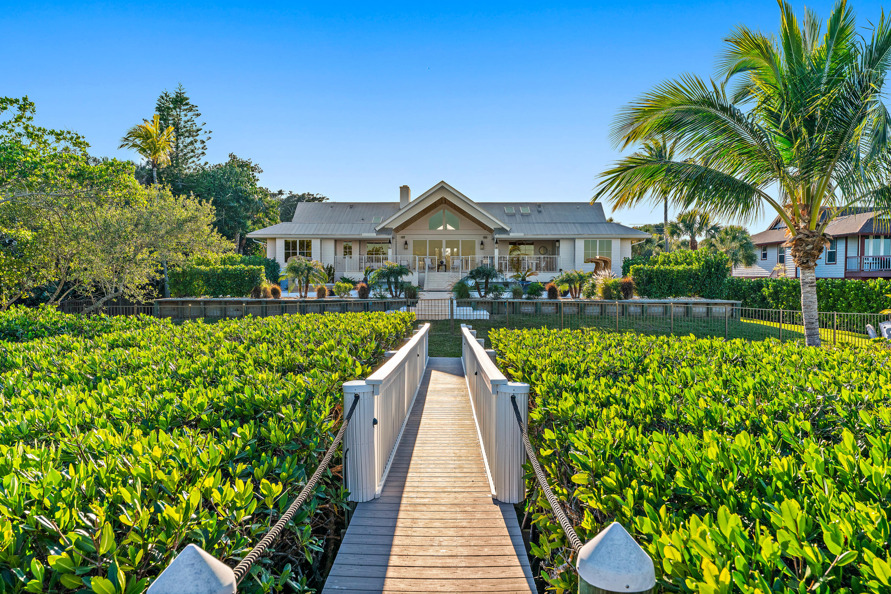 RIVERVIEW (SEWALL'S POINT) - Residential Lease