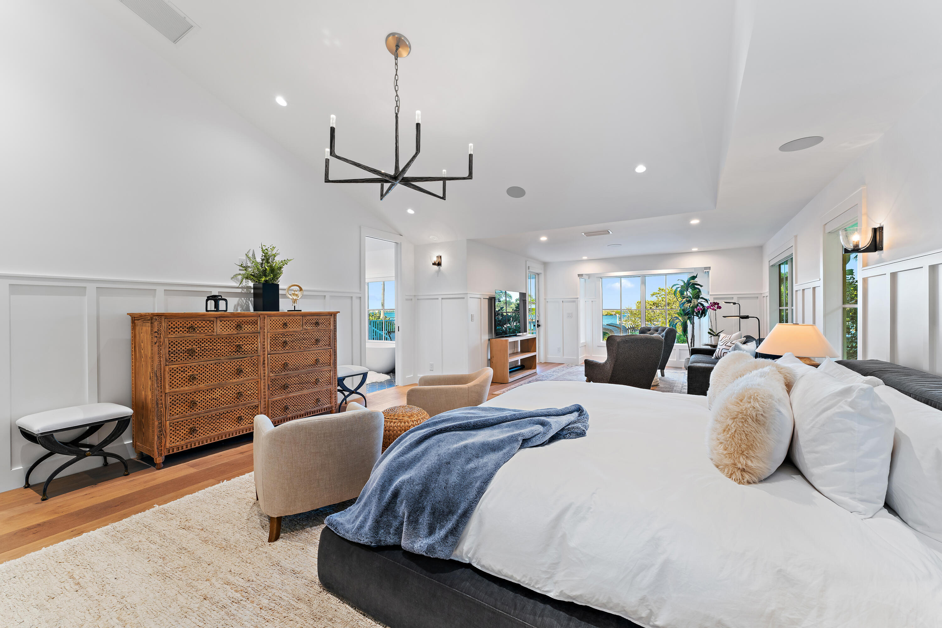 RIVERVIEW (SEWALL'S POINT) - Residential Lease