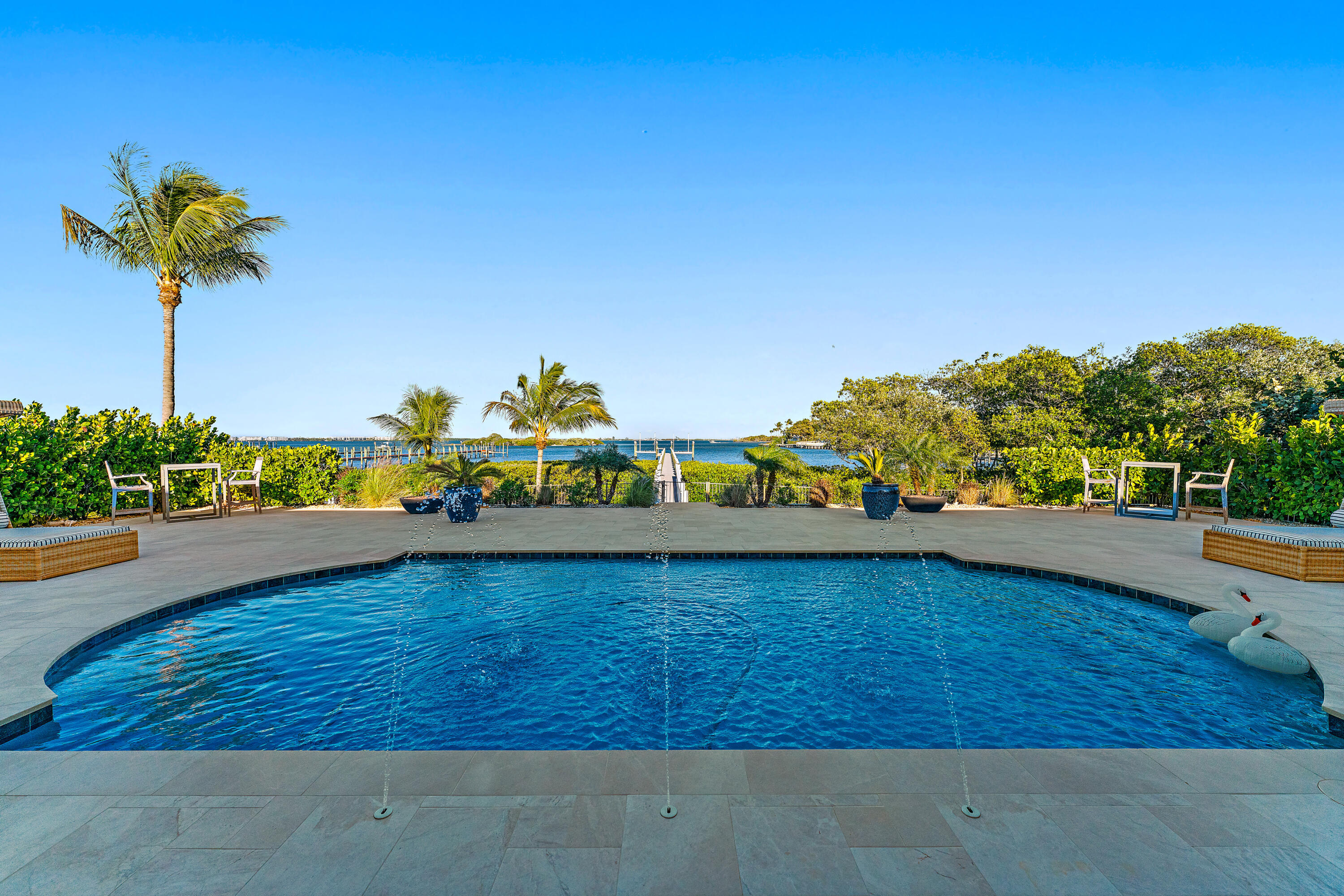 RIVERVIEW (SEWALL'S POINT) - Residential Lease