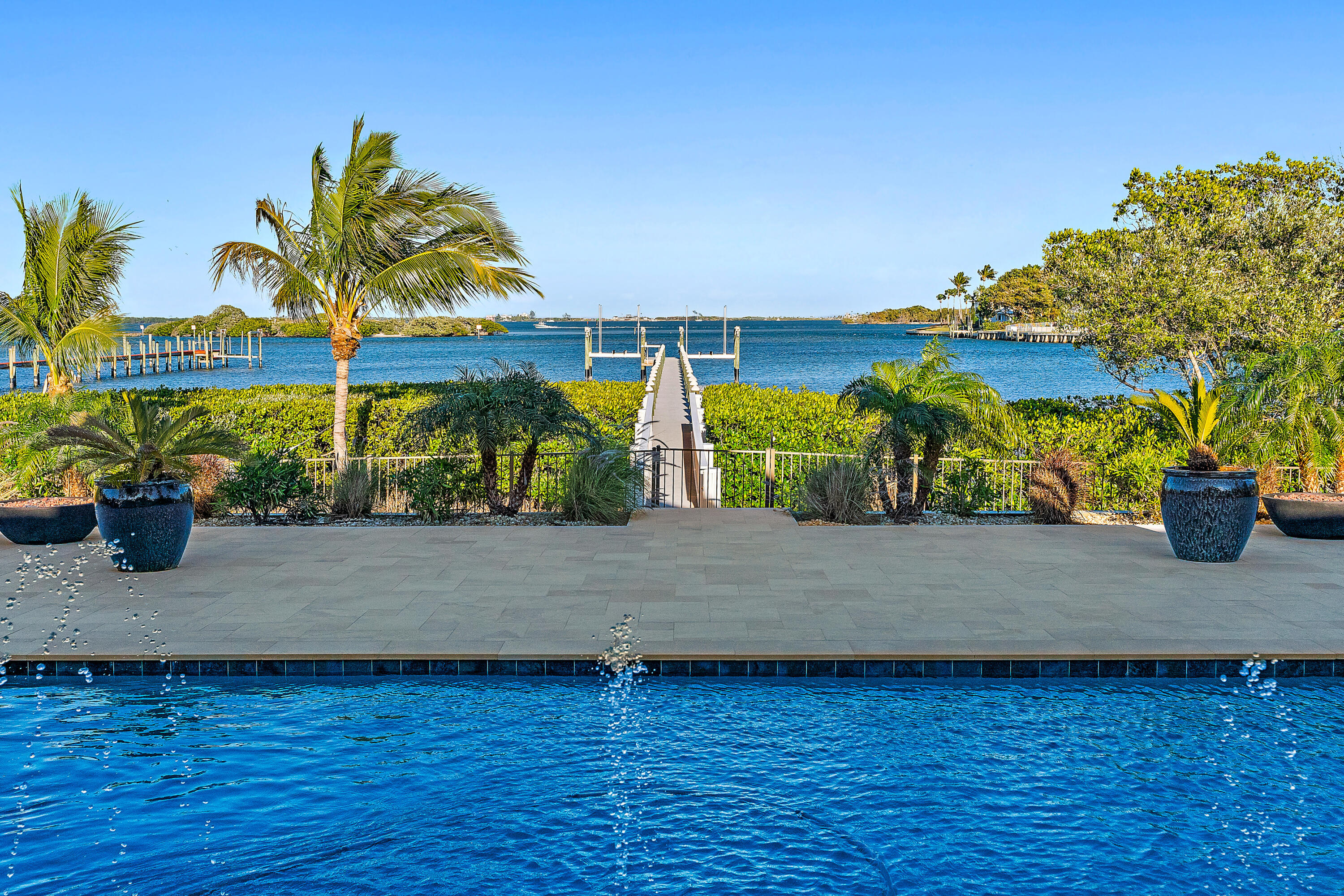 RIVERVIEW (SEWALL'S POINT) - Residential Lease