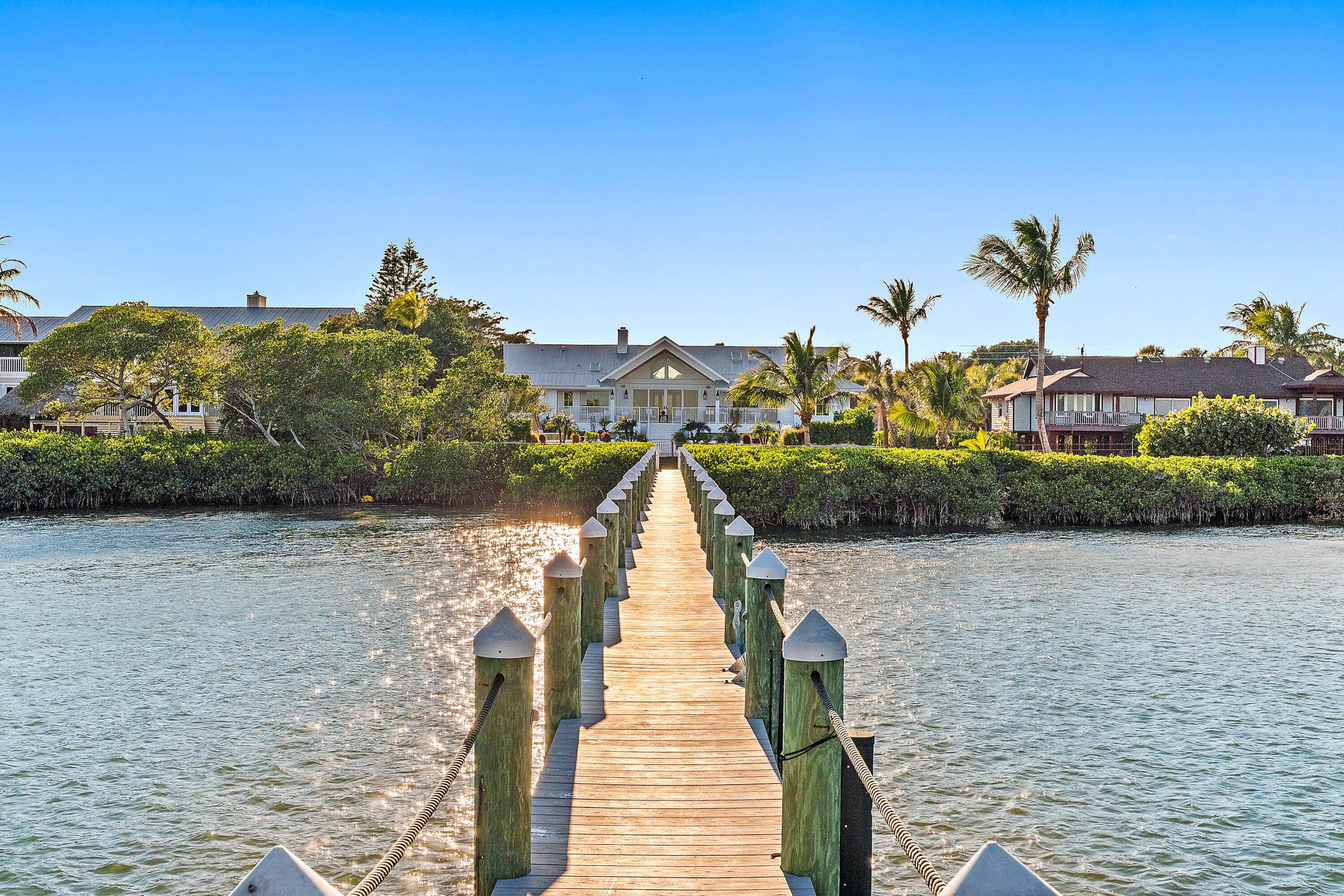 RIVERVIEW (SEWALL'S POINT) - Residential Lease
