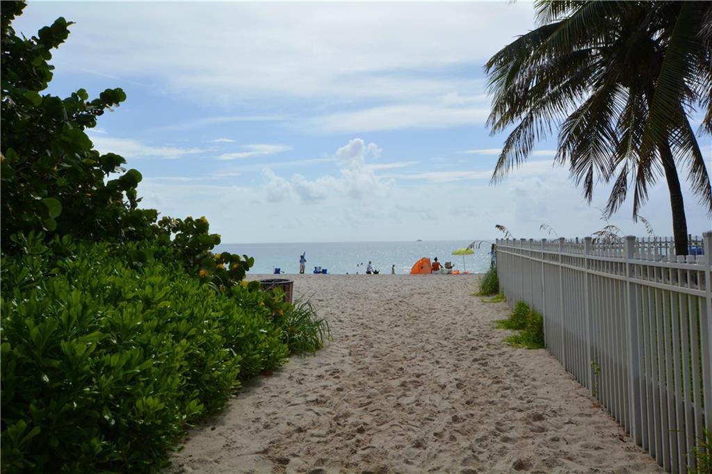 Lauderdale Beach 4-2 B - Residential