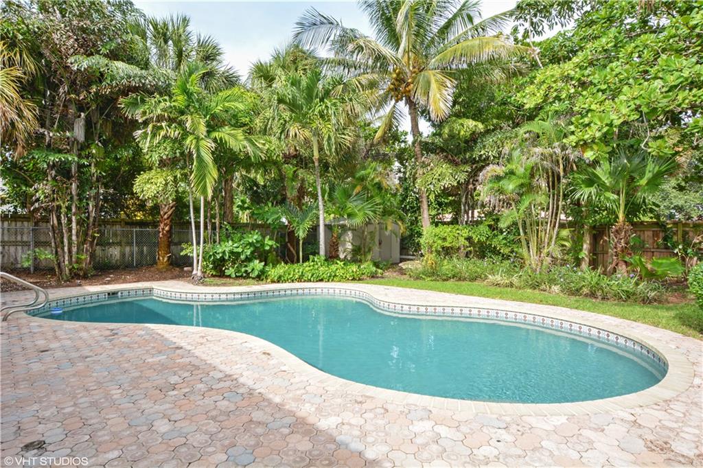 Lauderdale Beach 4-2 B - Residential