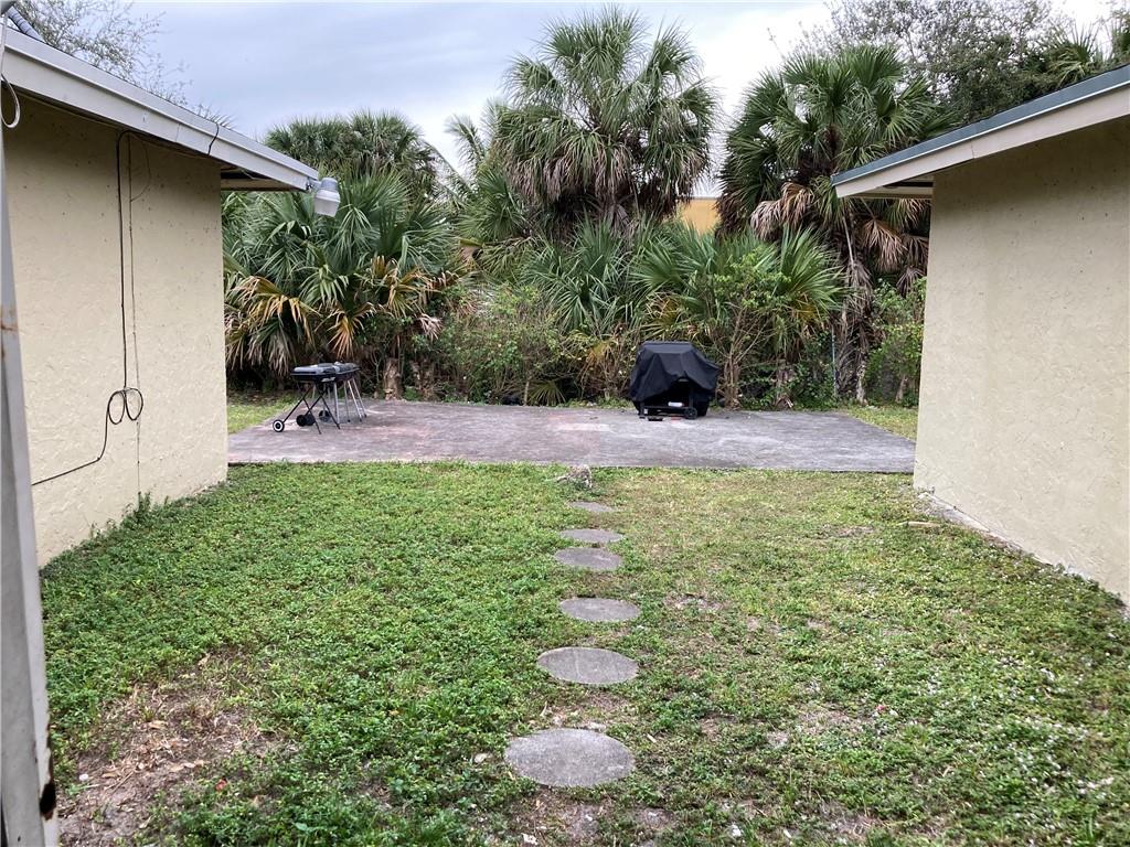 CANNON POINT FIRST ADD - Residential Lease