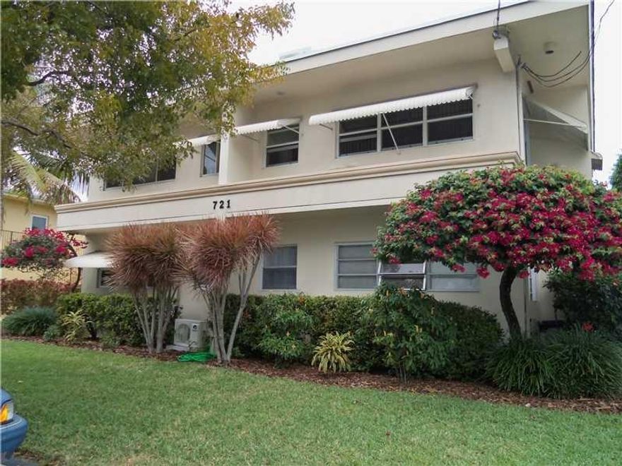 This 1 bedroom 1 bat remodeled 1st floor unit with large screended in patio overlooks 300' wide canal with only 1 fixed bridge to the Intracoastal. (12' height). New private boat dock. Parking for 1 car only. Convenient to everything. Includes washer and dryer. All this for only $1200. How can you beat this piece of heaven right here in Pompano just minutes to the Intracoastal? Can be had furnished or unfurnished, your choice. It's like living in a luxury tropical hotel. No pets please. Good credit a must.