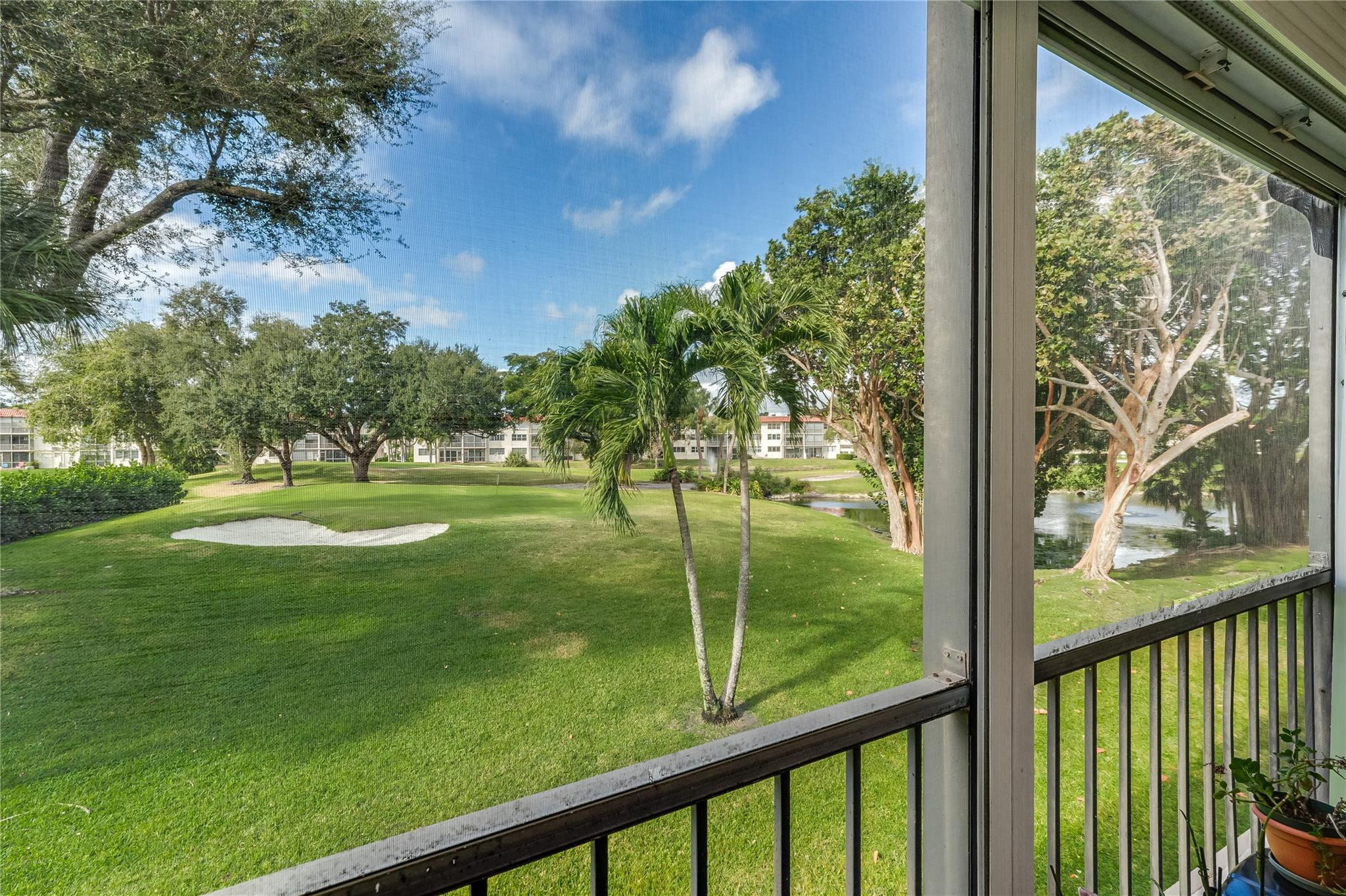 Hollybrook Golf & Tennis - Residential