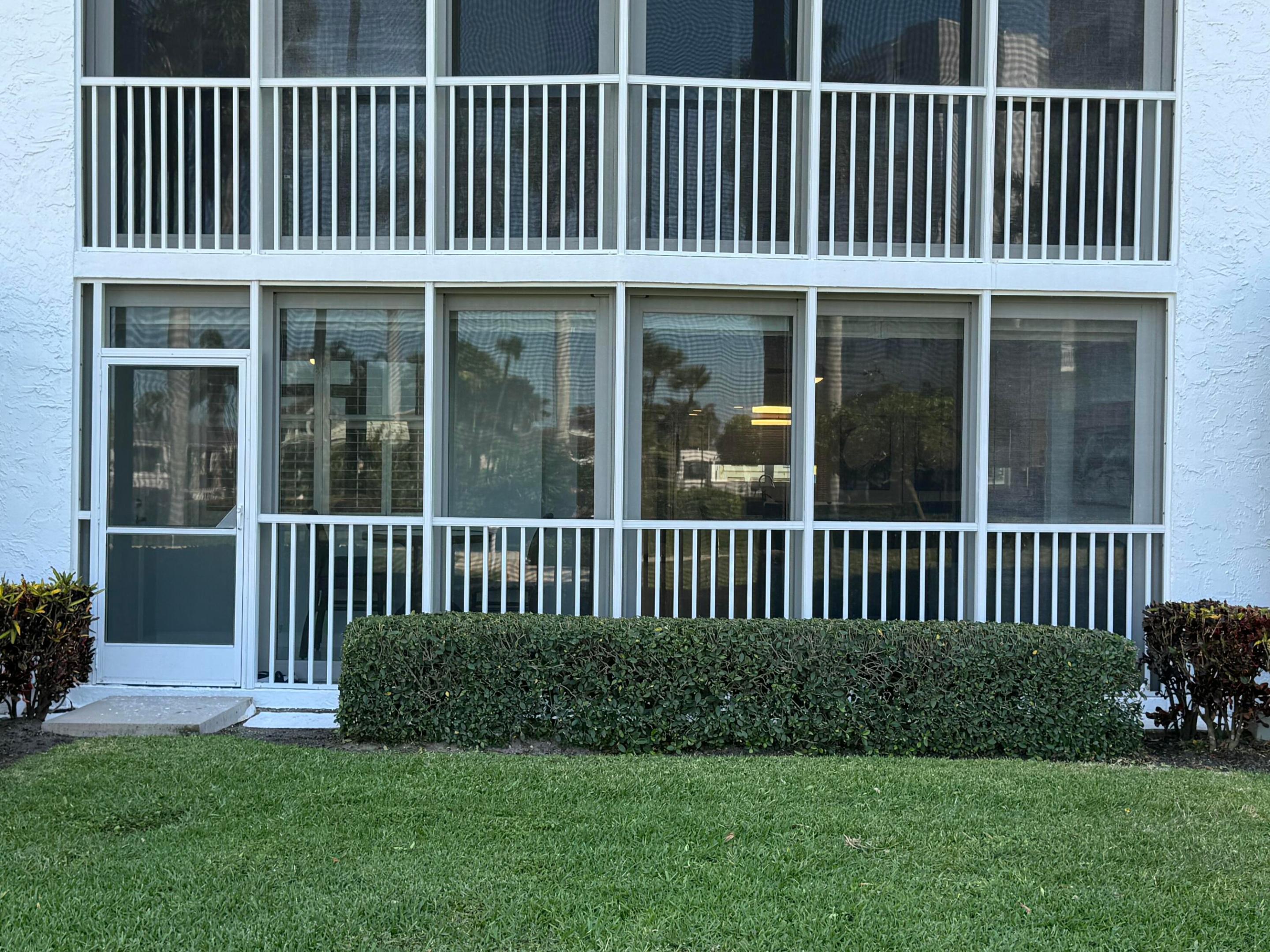 SEAGATE OF HIGHLAND CONDO - Residential Lease