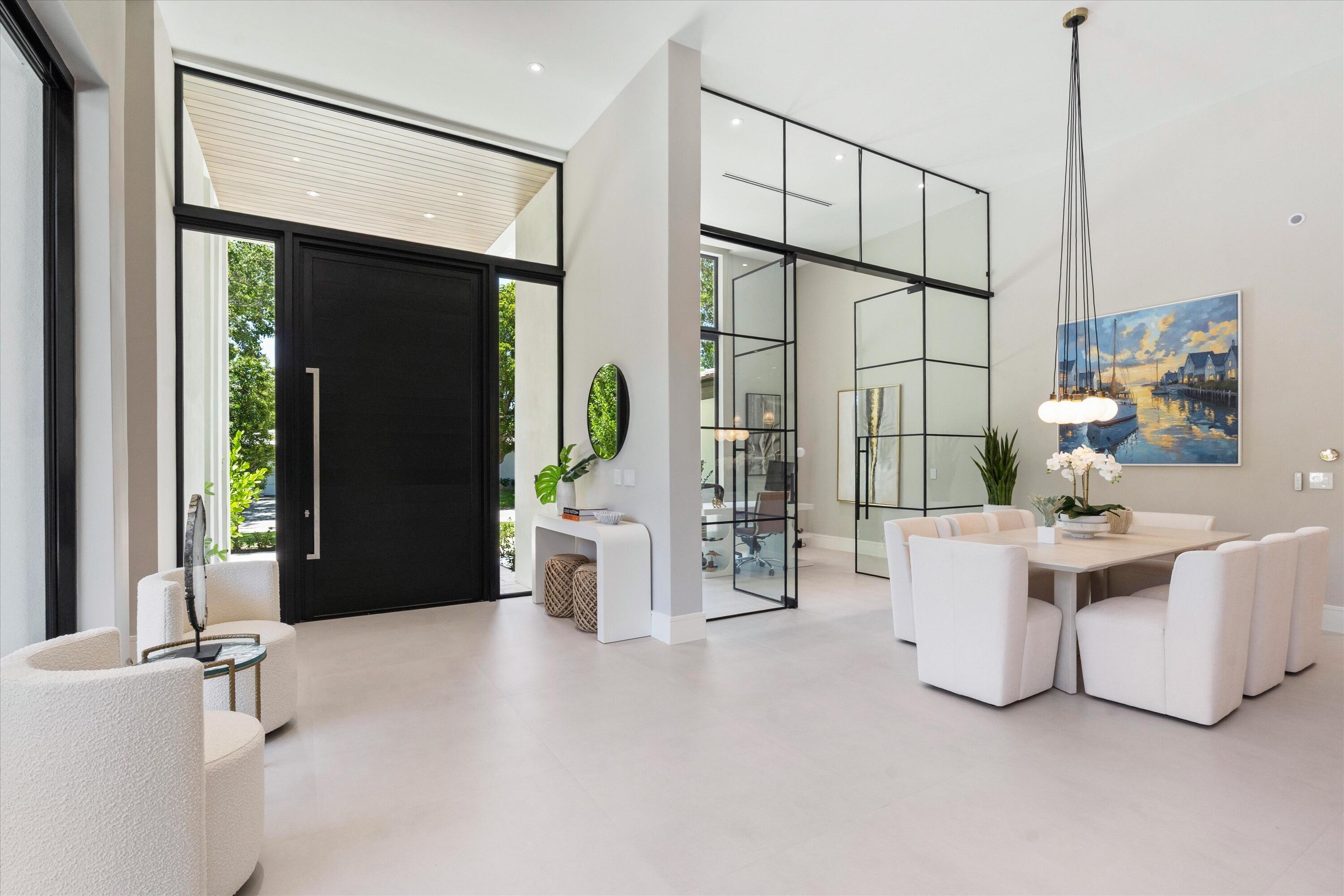 2265 NE 30TH Court