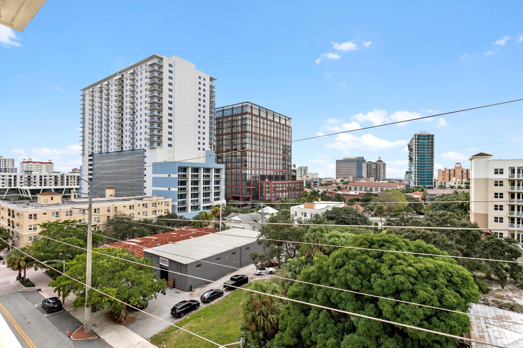 610 CLEMATIS CONDO - Residential Lease