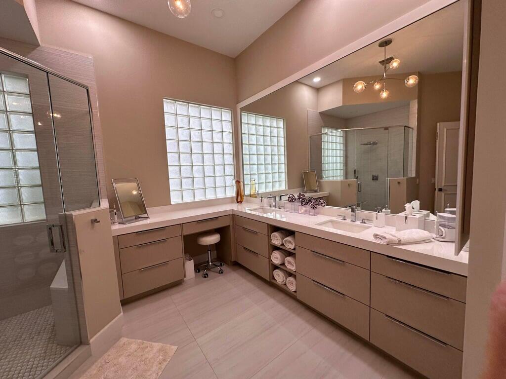 MIRASOL PAR 14 - Residential Lease