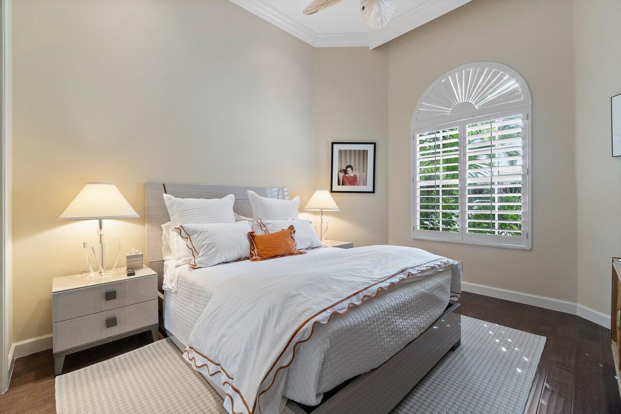 MIRASOL PAR 14 - Residential Lease