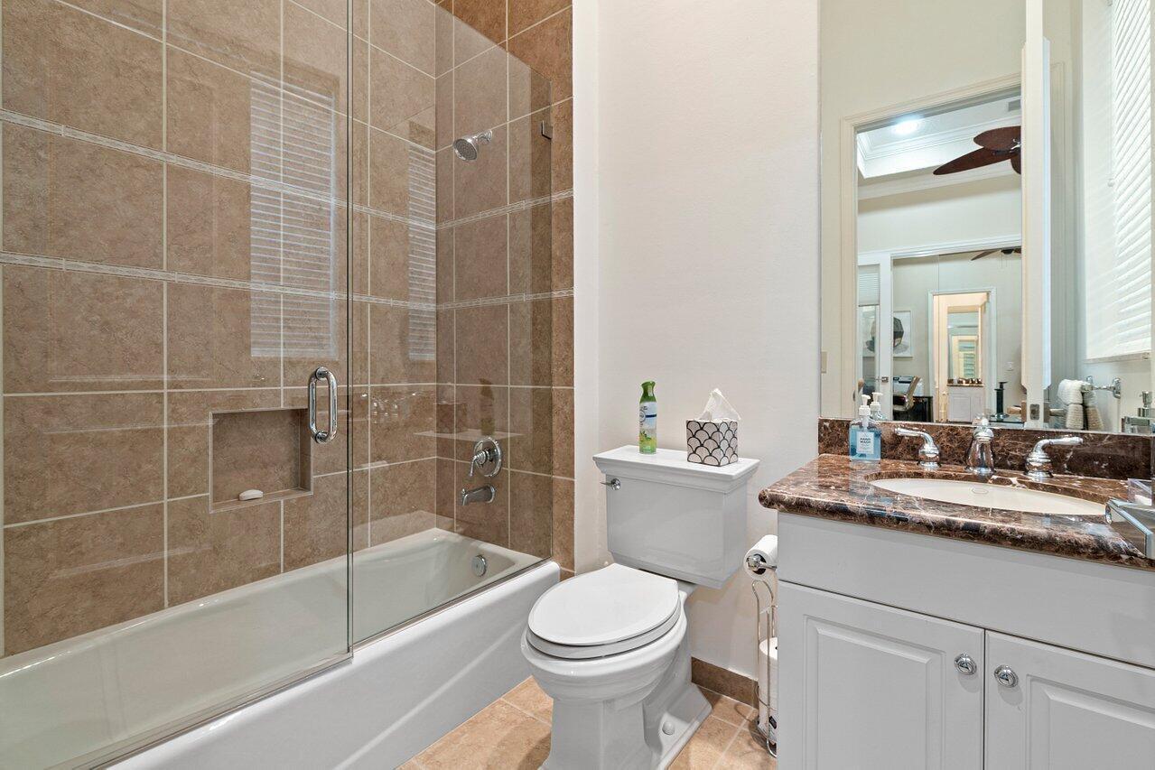 MIRASOL PAR 14 - Residential Lease