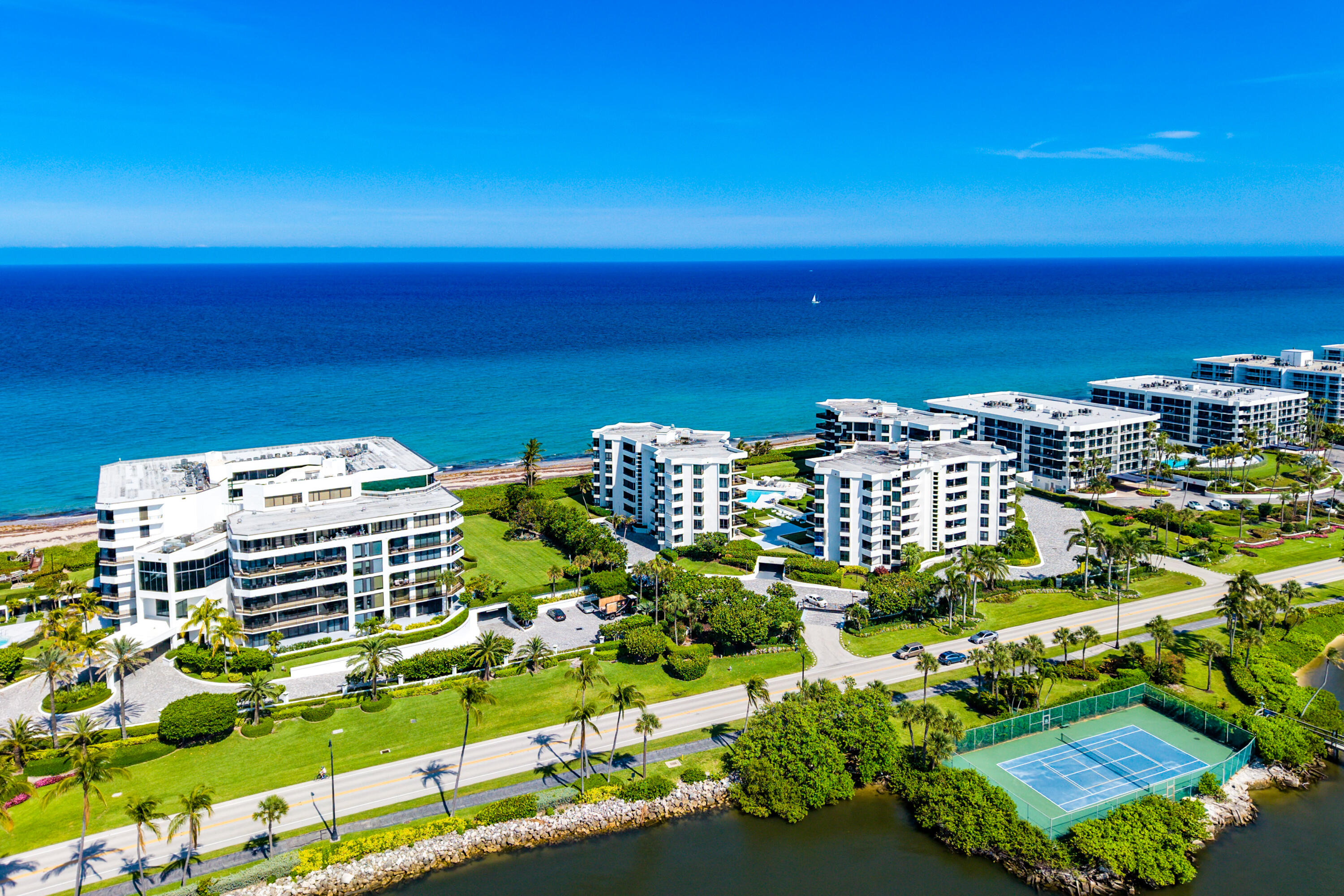 THIRTY ONE TWENTY CONDO - Residential