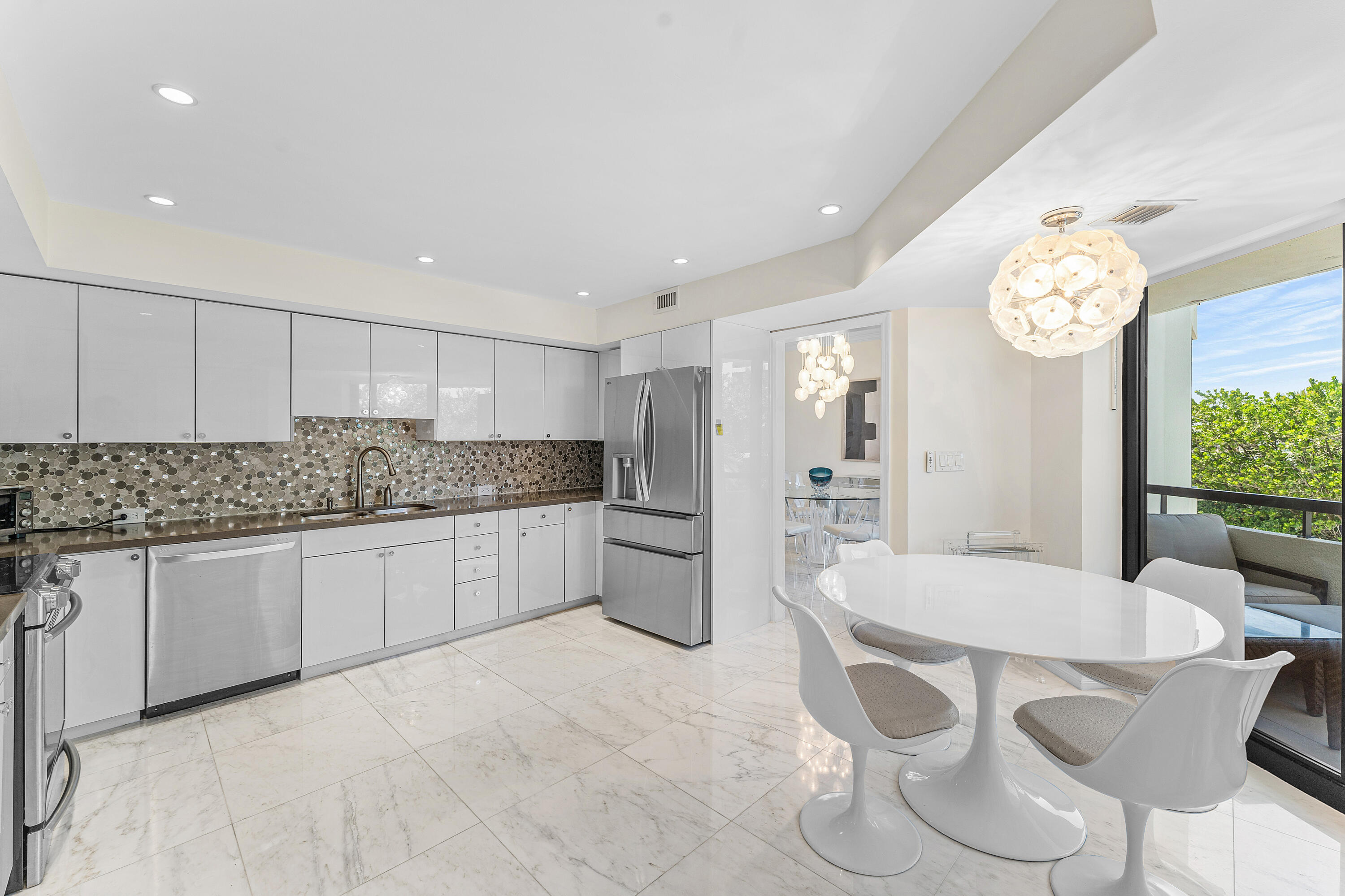 THIRTY ONE TWENTY CONDO - Residential
