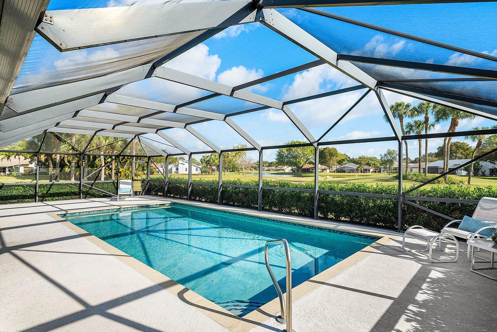 Photo of 5722 Willow Creek Lane, Delray Beach, FL 33484 (MLS # R11164887)