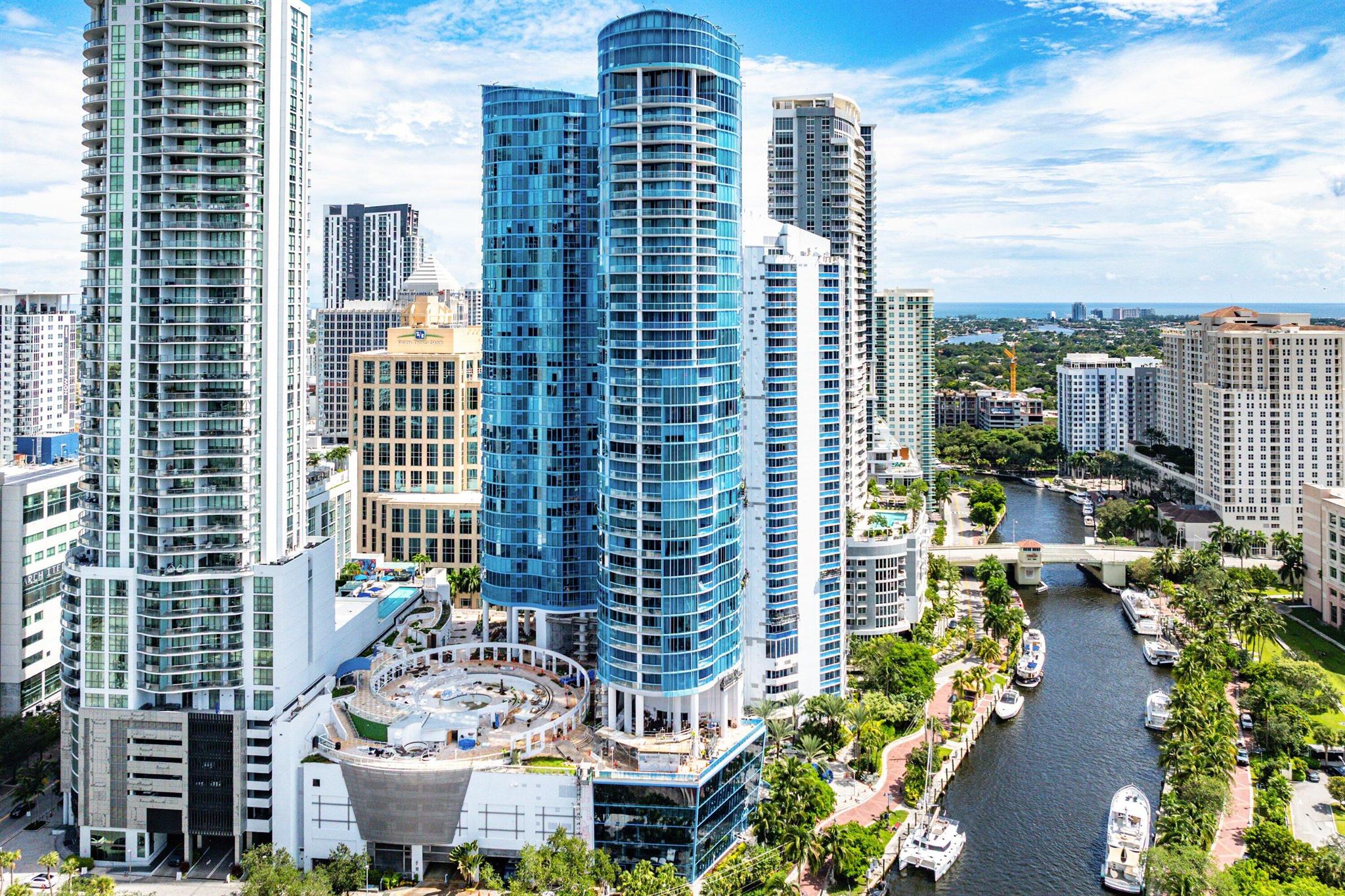 LAS OLAS RIVER HOUSE COND - Residential
