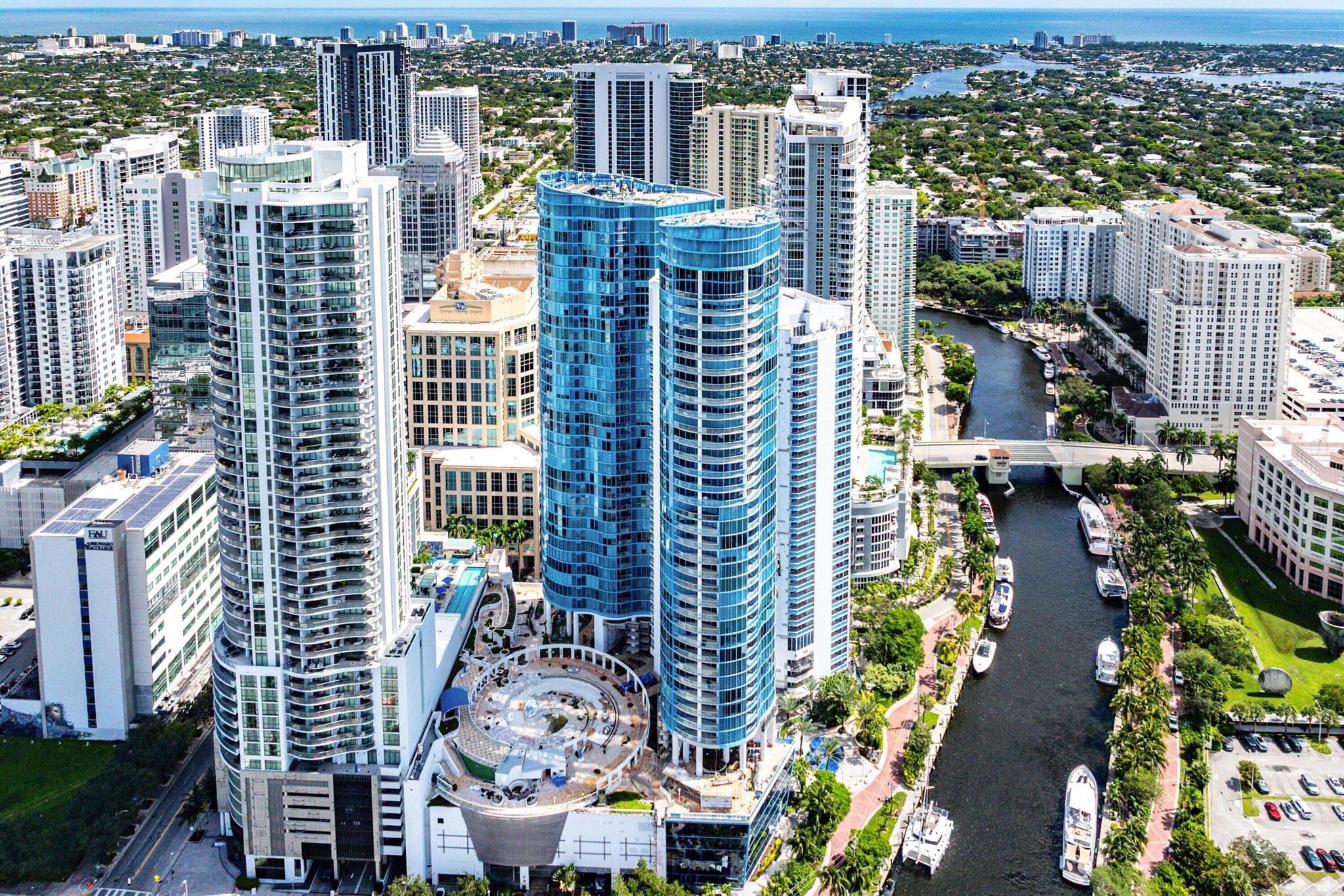 LAS OLAS RIVER HOUSE COND - Residential