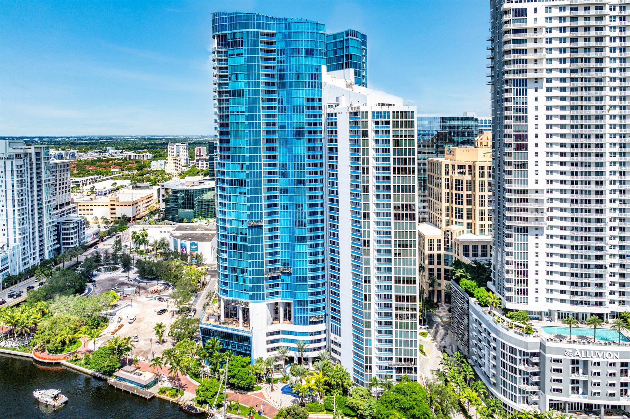 LAS OLAS RIVER HOUSE COND - Residential