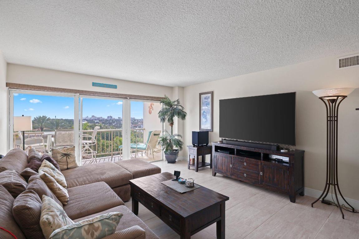 Landmark - Residential