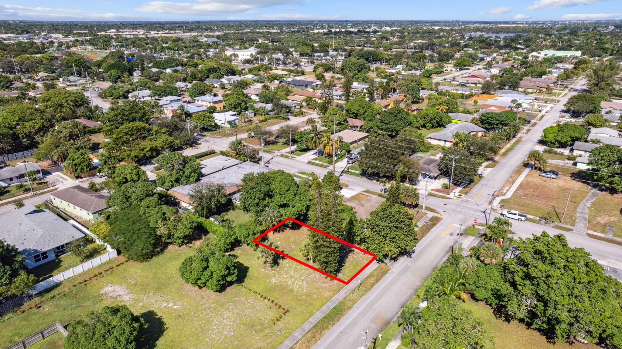 DELRAY TOWN OF - Land