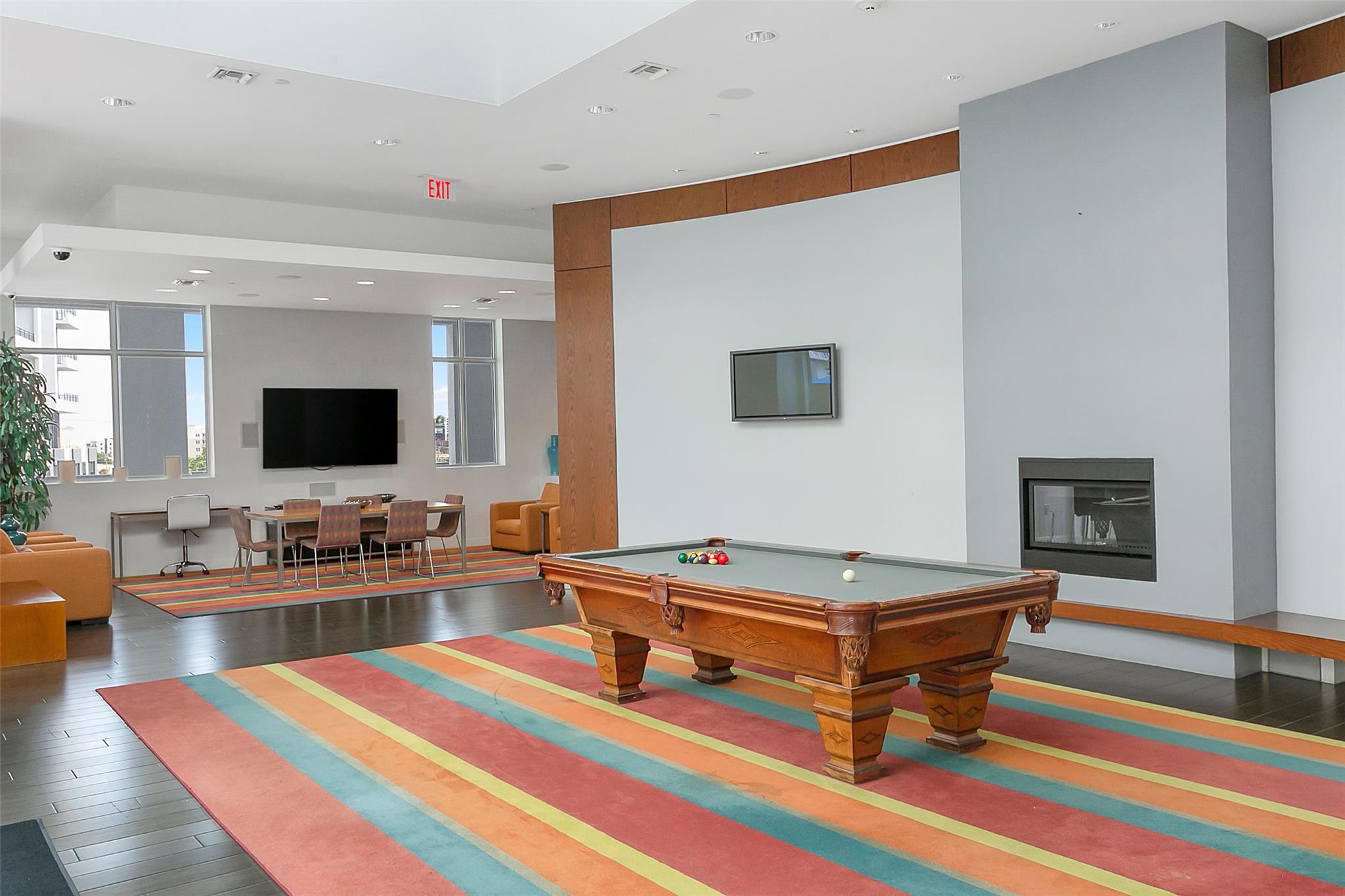 Edge Condo - Residential