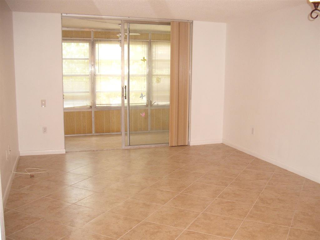 LIME BAY 8 CONDO - Residential