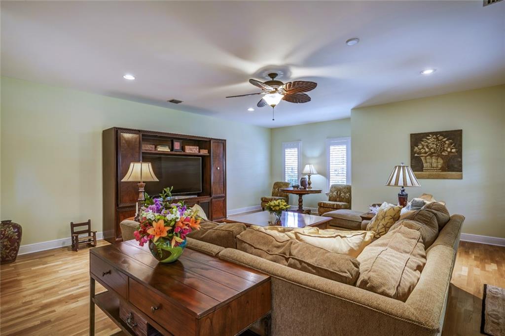 Rio Vista - Residential