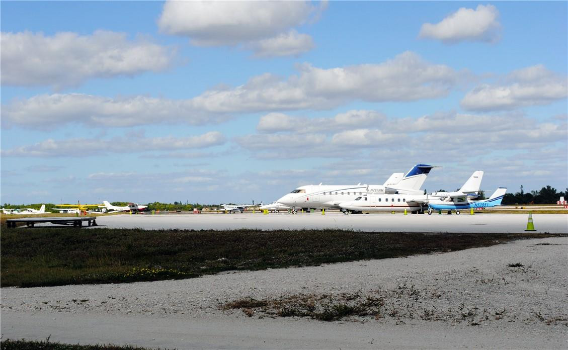 POMPANO BEACH BLOUNT BROS - Residential